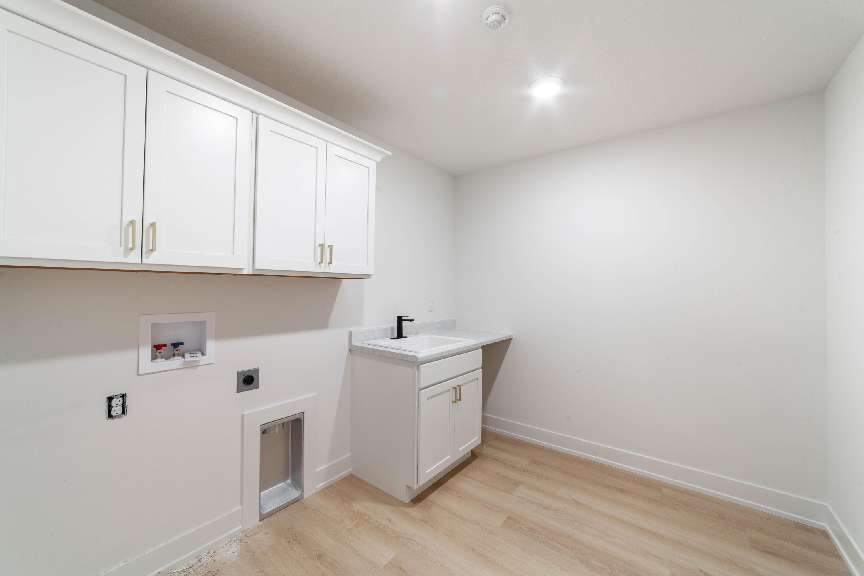 1809 STILLPOINT CT