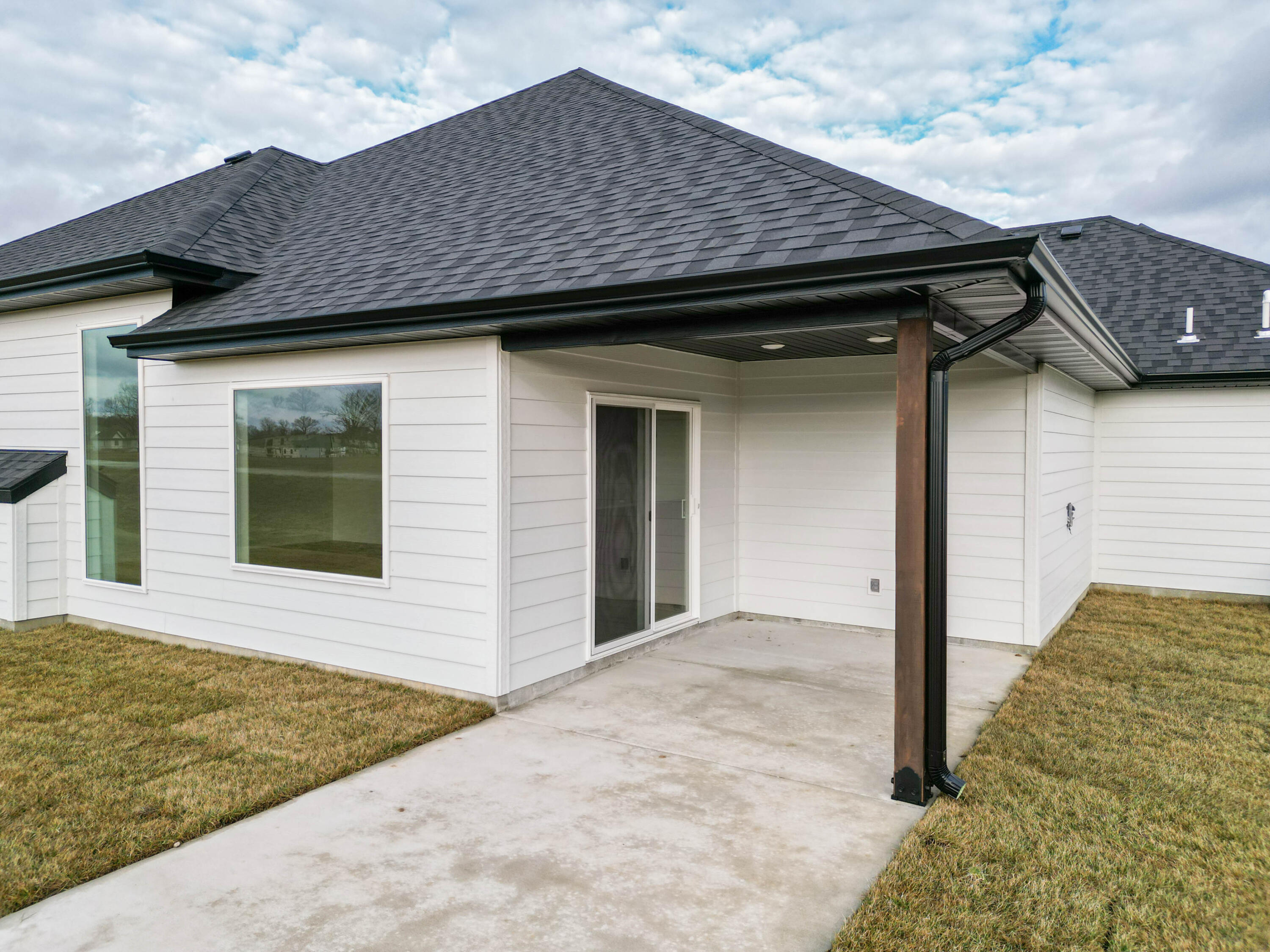 1809 STILLPOINT CT