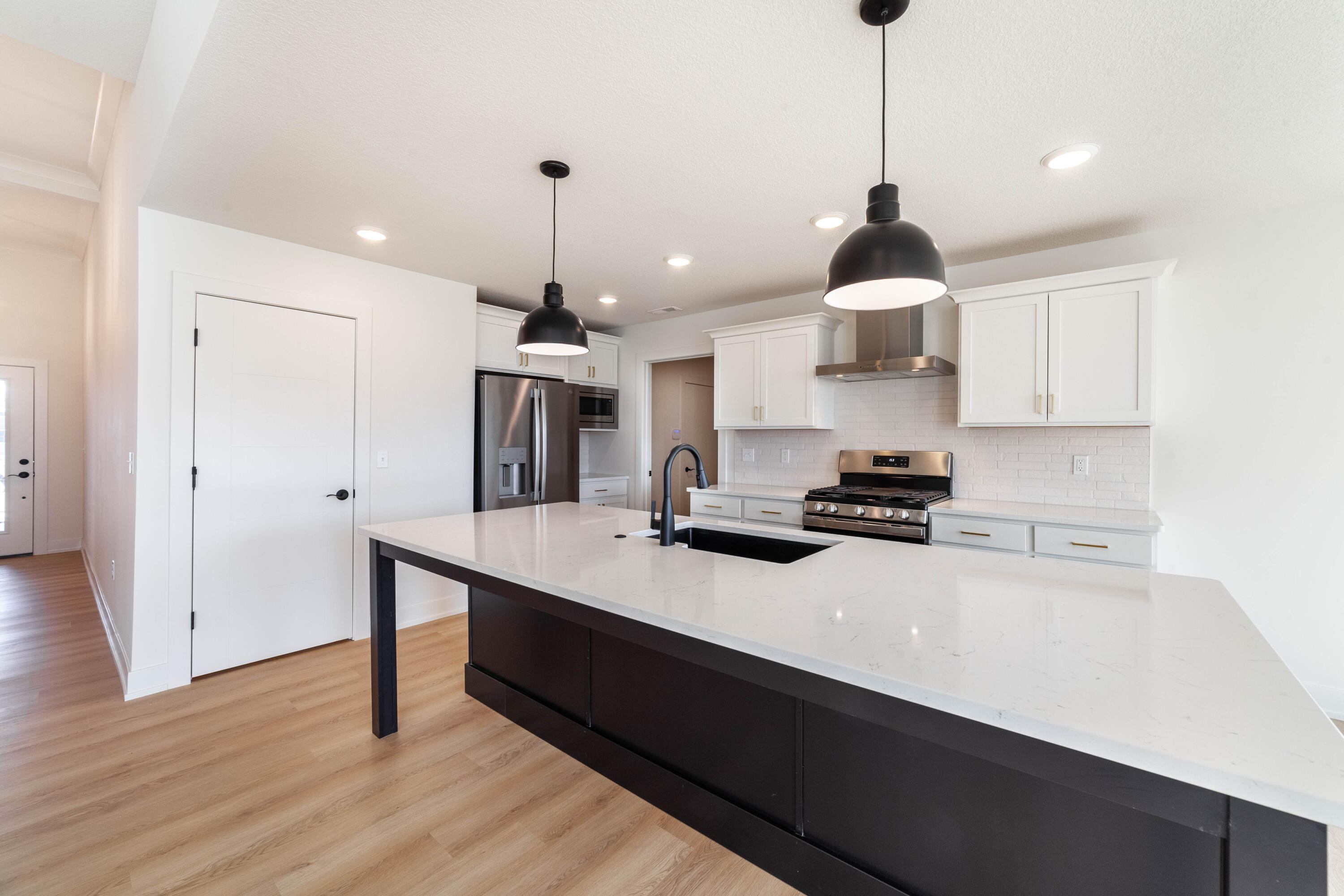 1809 STILLPOINT CT