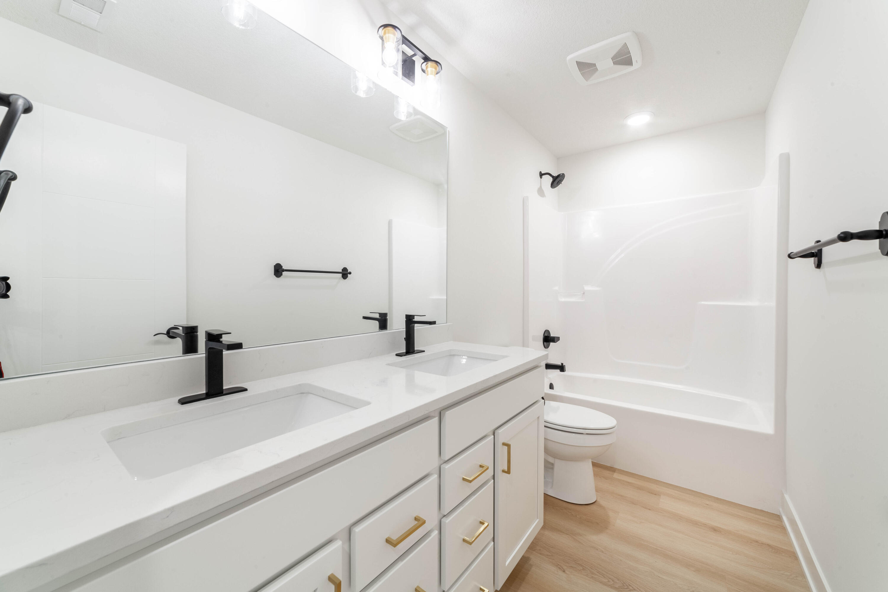1809 STILLPOINT CT