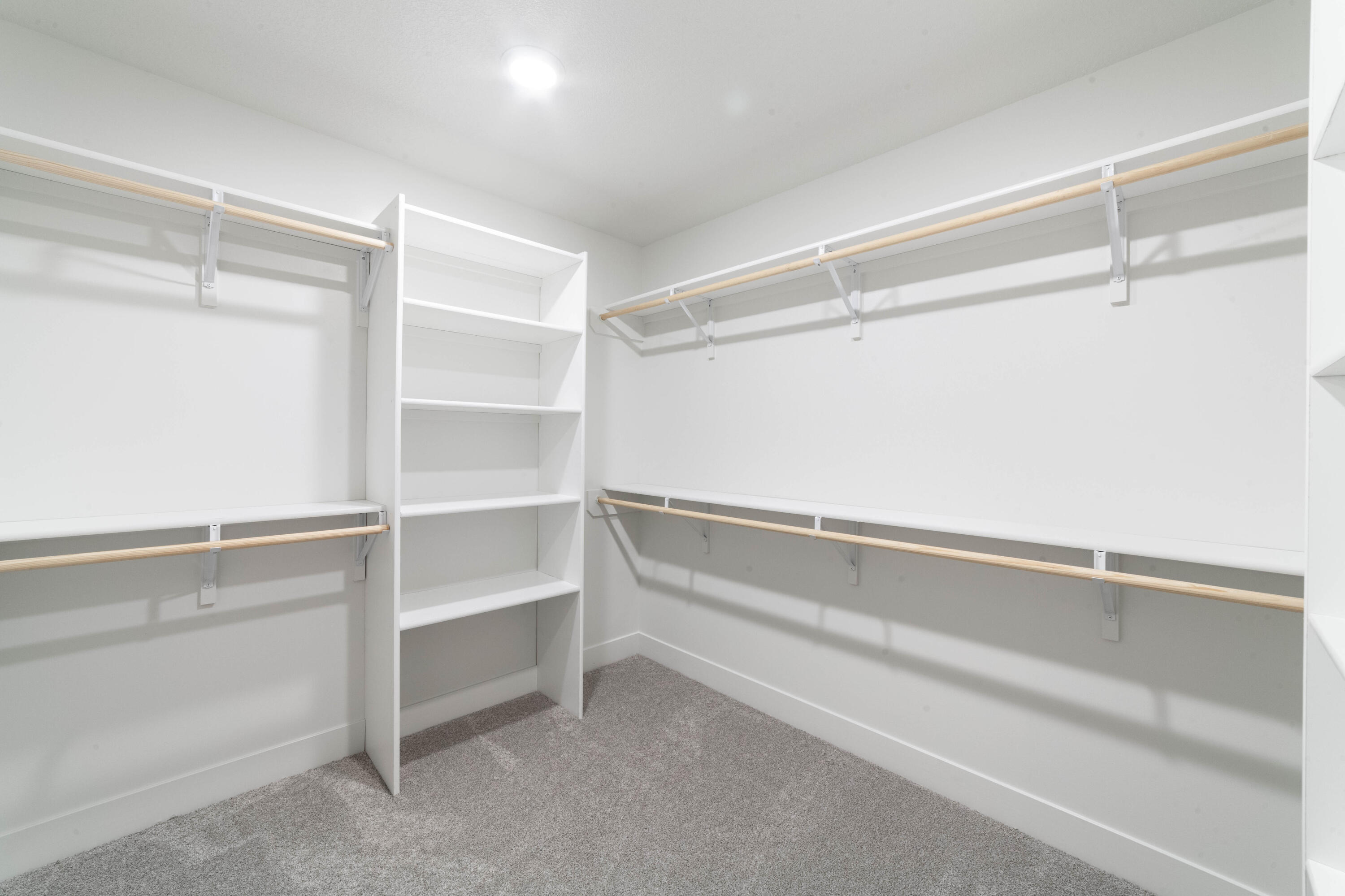 1809 STILLPOINT CT
