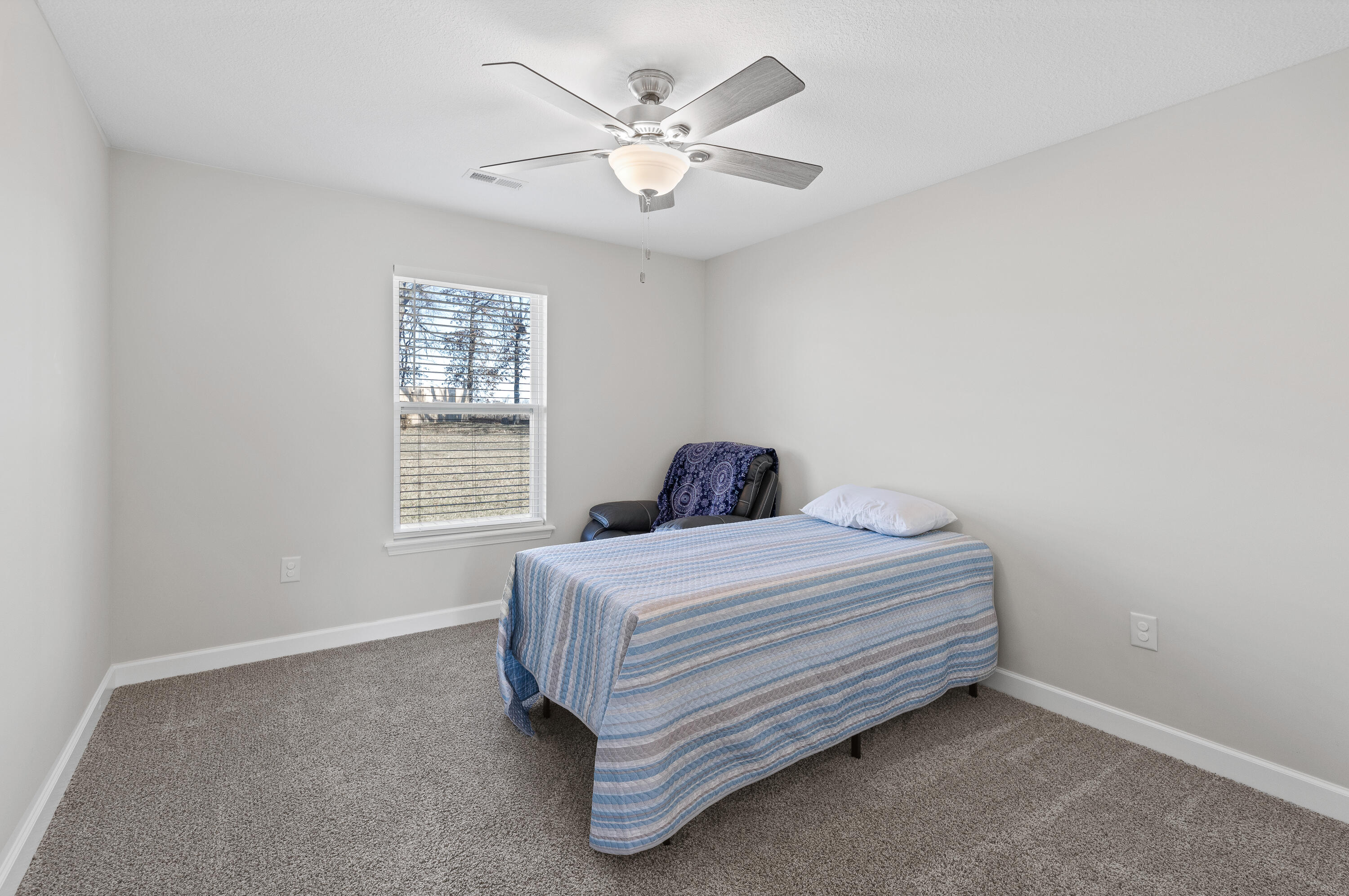 14810 LARRY LN