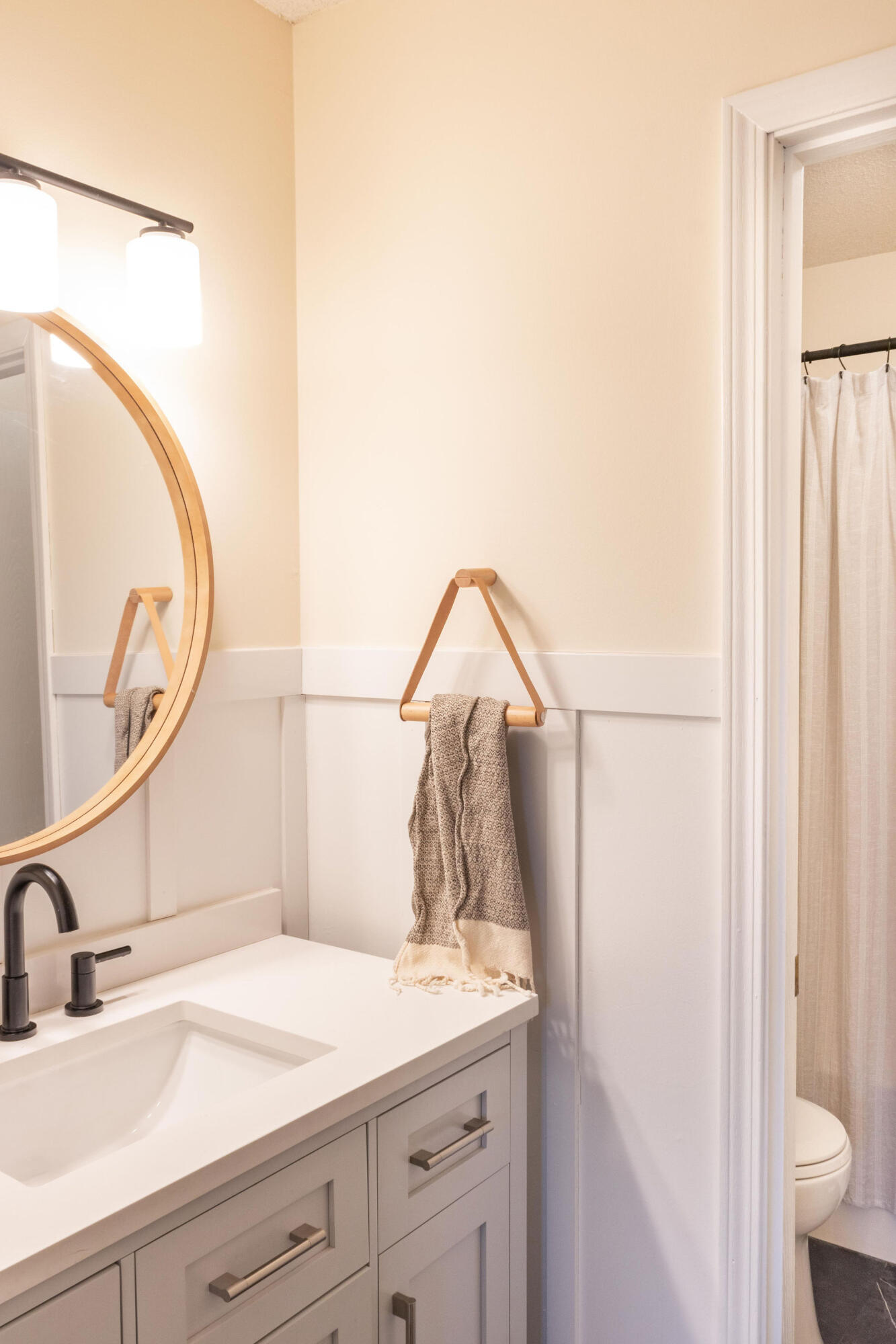 2801 W BROADWAY, UNIT A-4