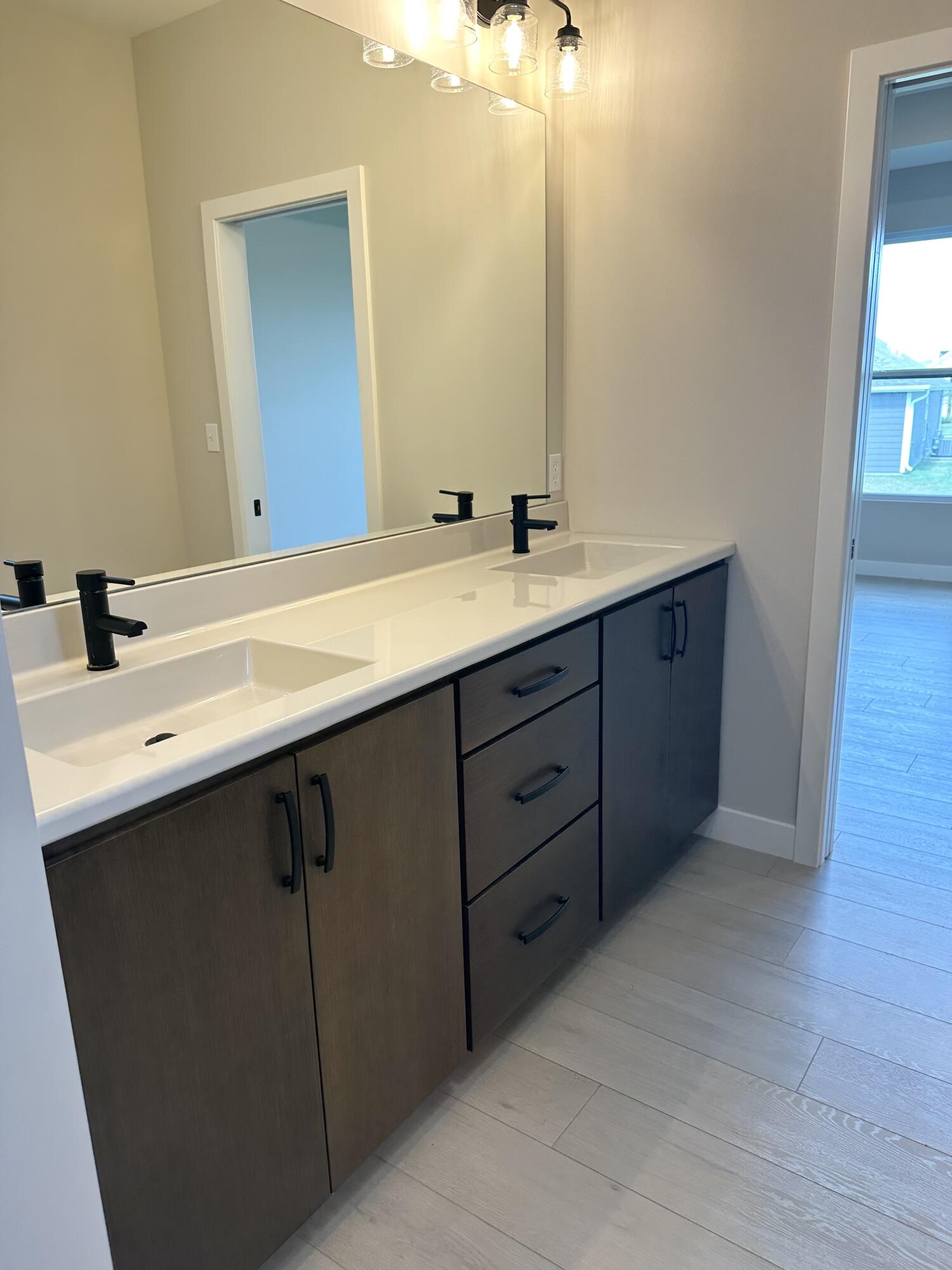 1213 SHORE ACRES LOOP