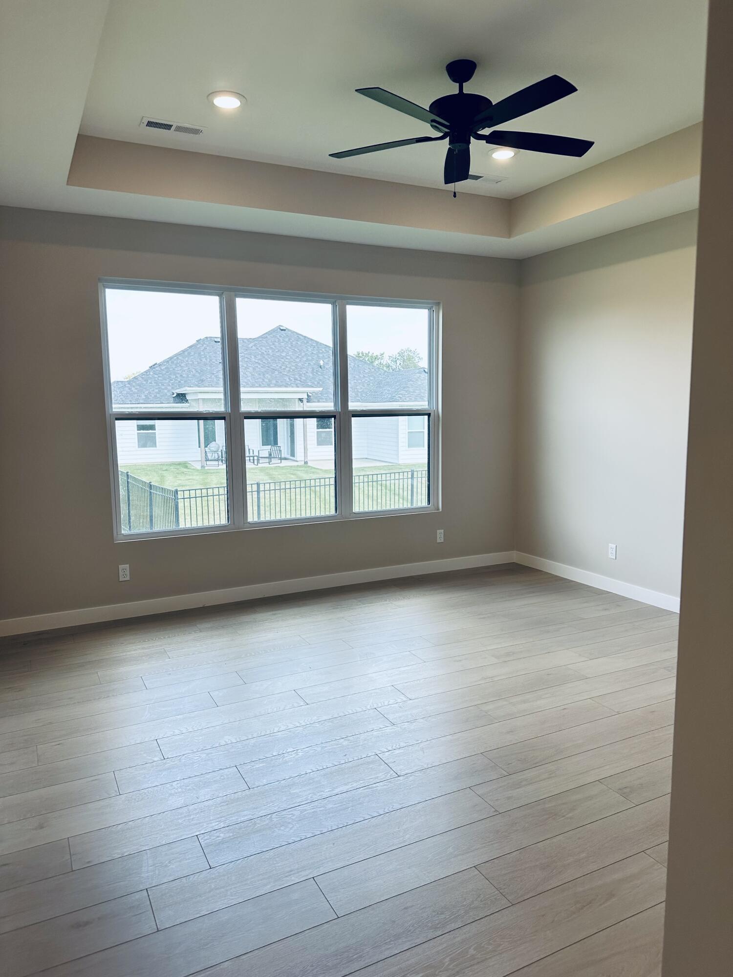 1213 SHORE ACRES LOOP