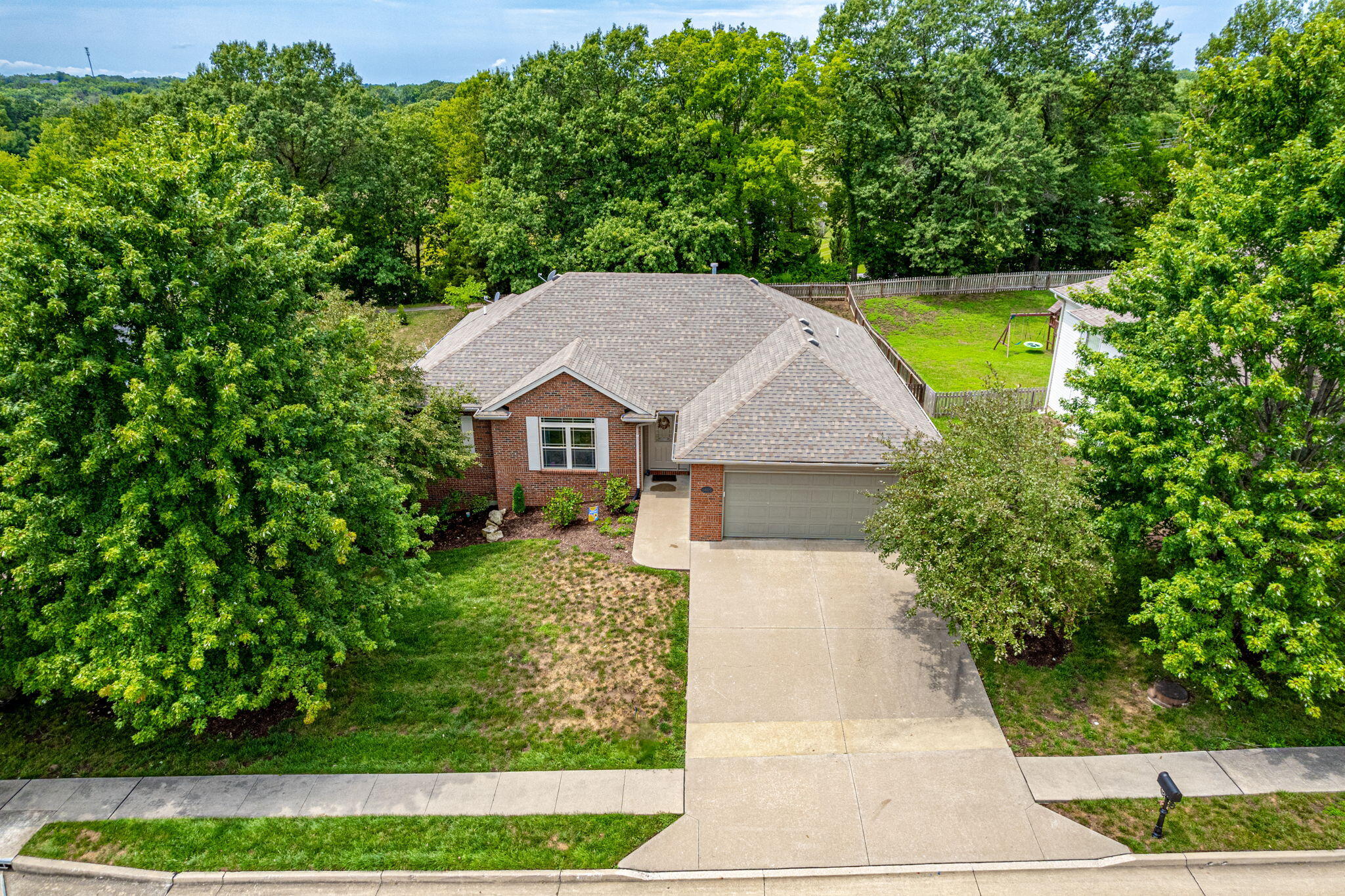 6805 MADISON CREEK DRIVE DR