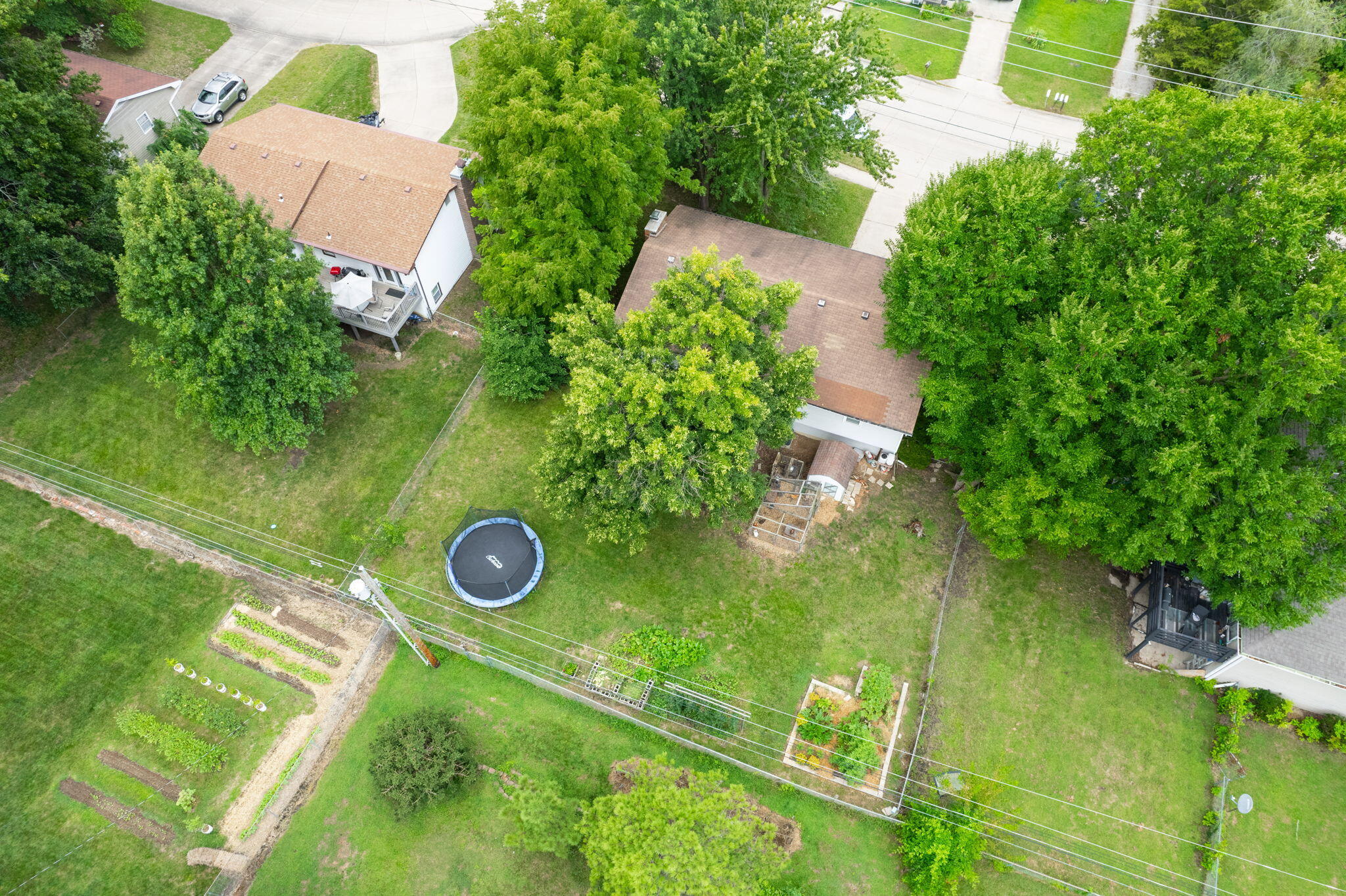 2012 SUNFLOWER ST