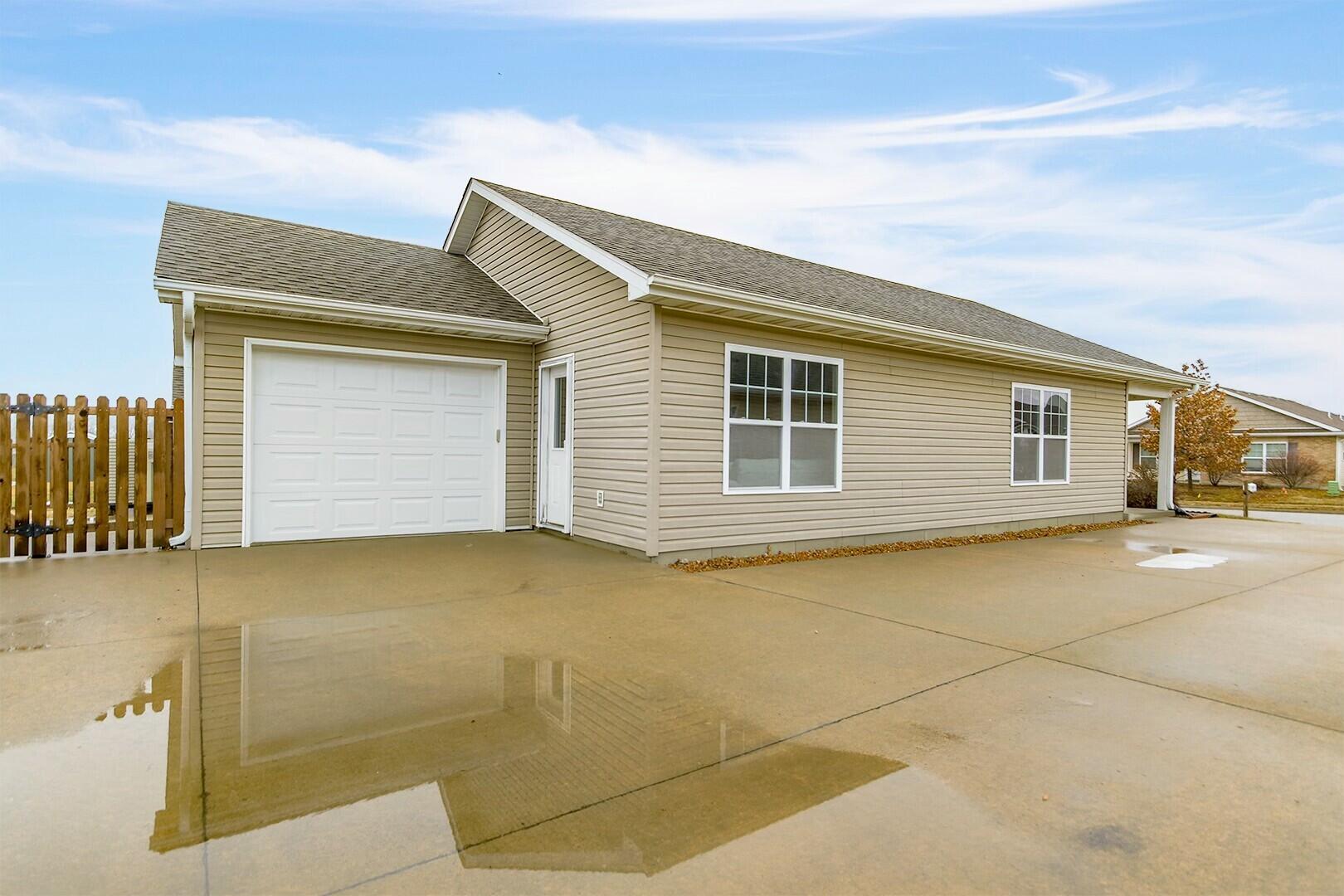 4620 E BRYNLEIGH CT