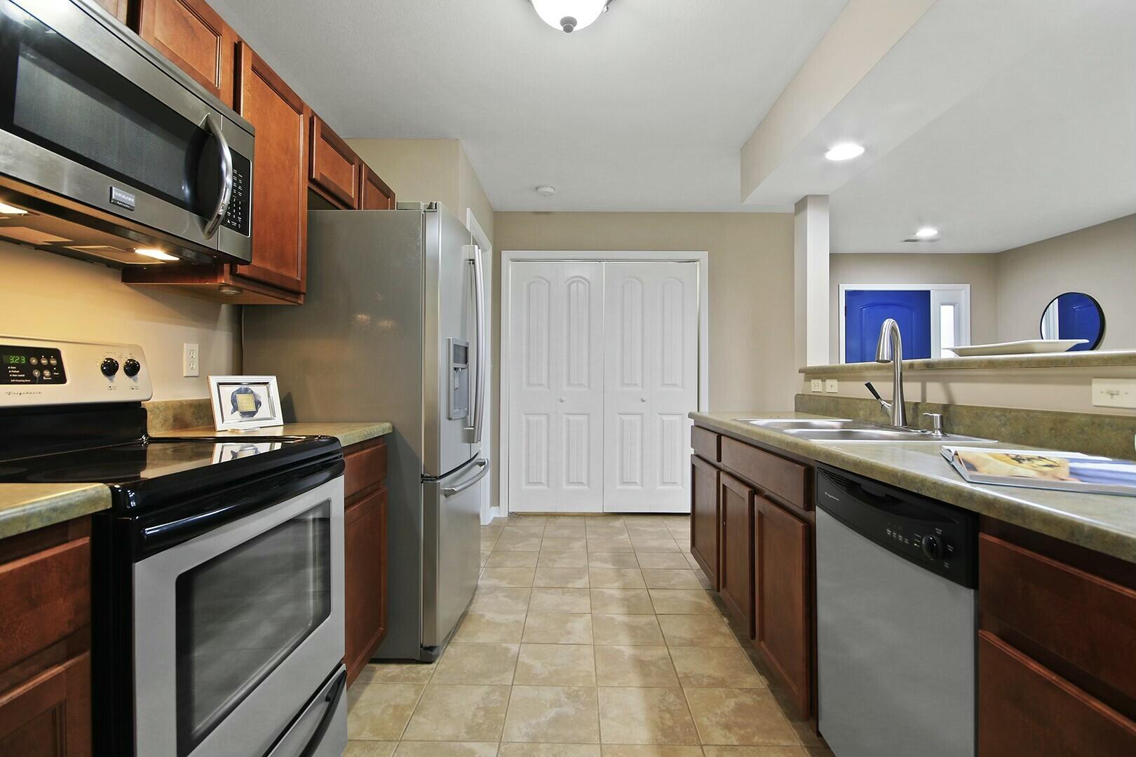 4620 E BRYNLEIGH CT