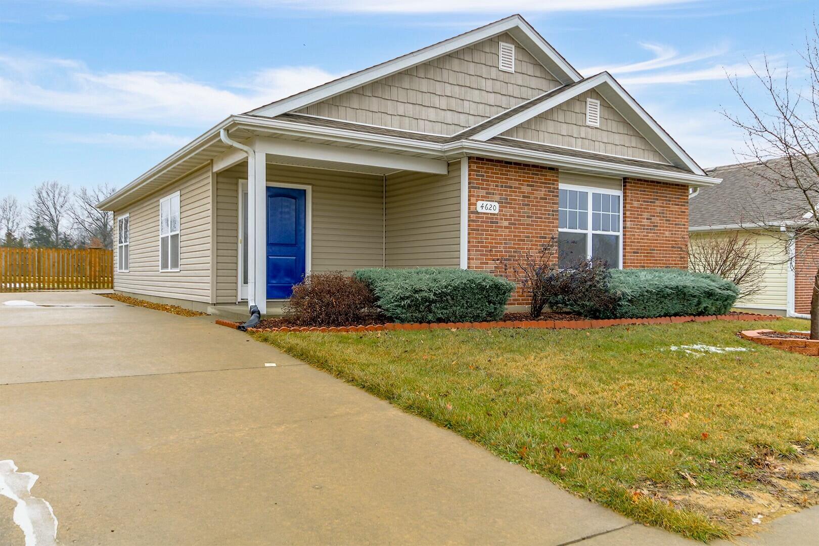 4620 E BRYNLEIGH CT