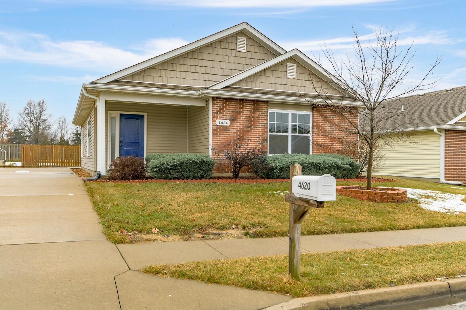 4620 E BRYNLEIGH CT