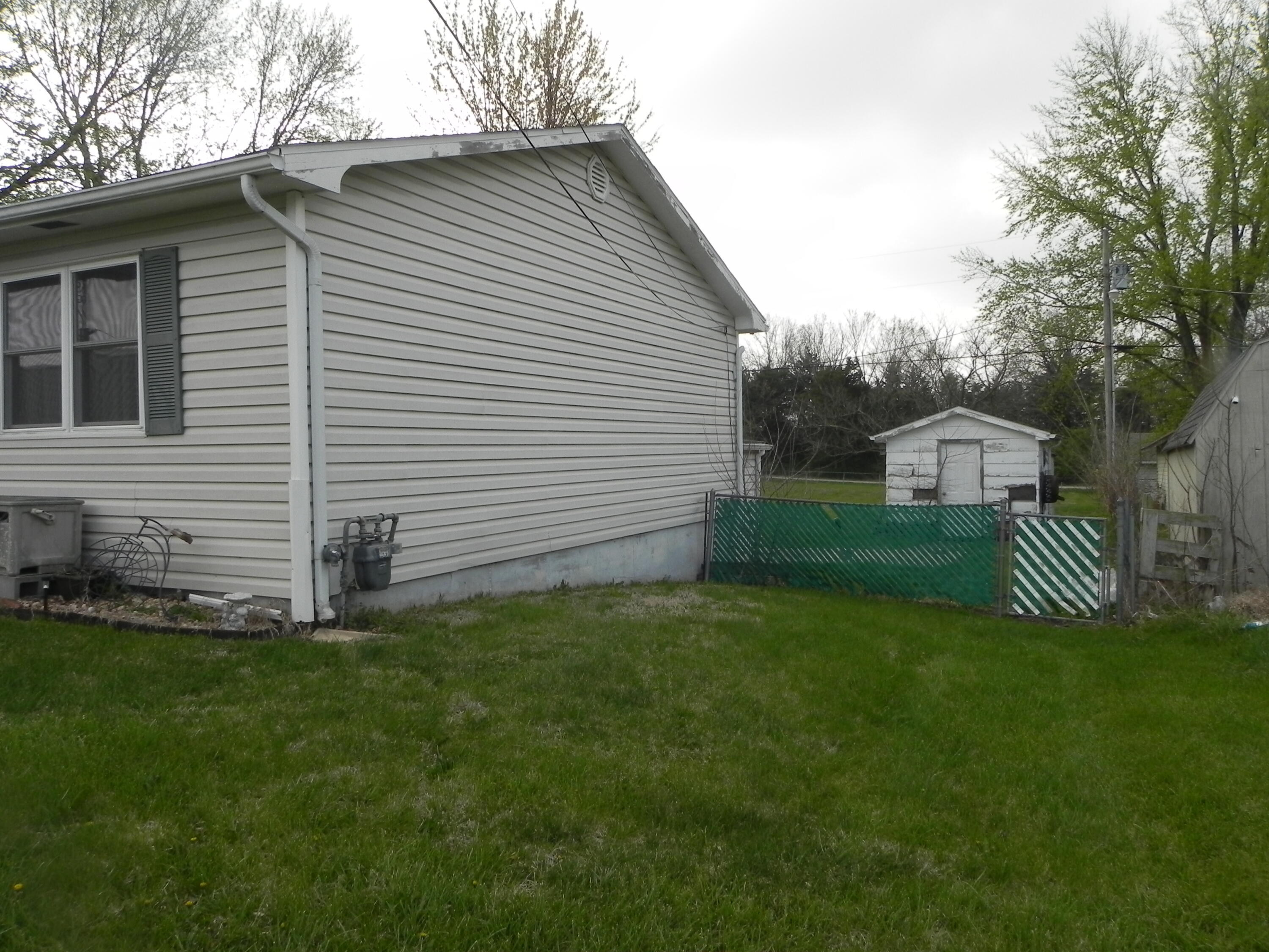 1660 E PRATHERSVILLE RD