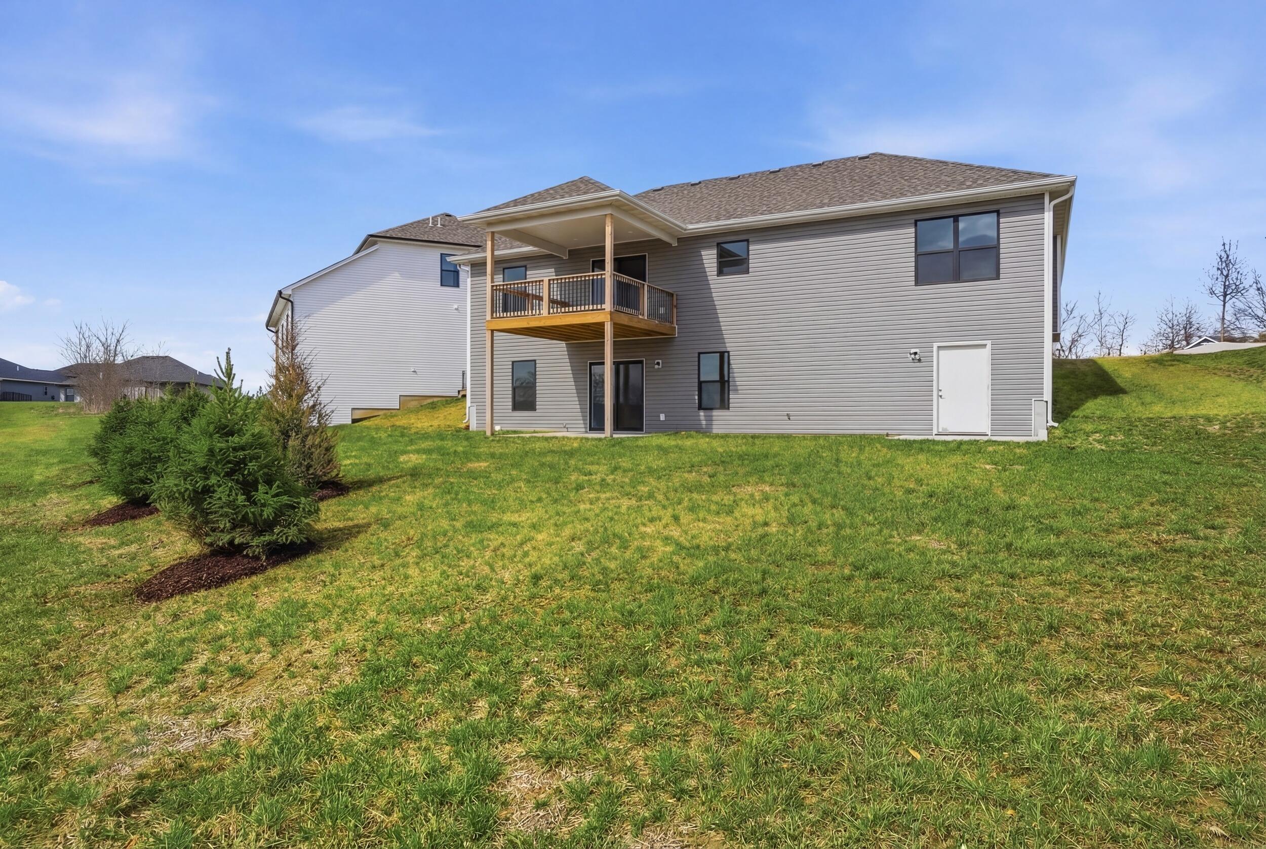 5916 HUNTINGTON CT