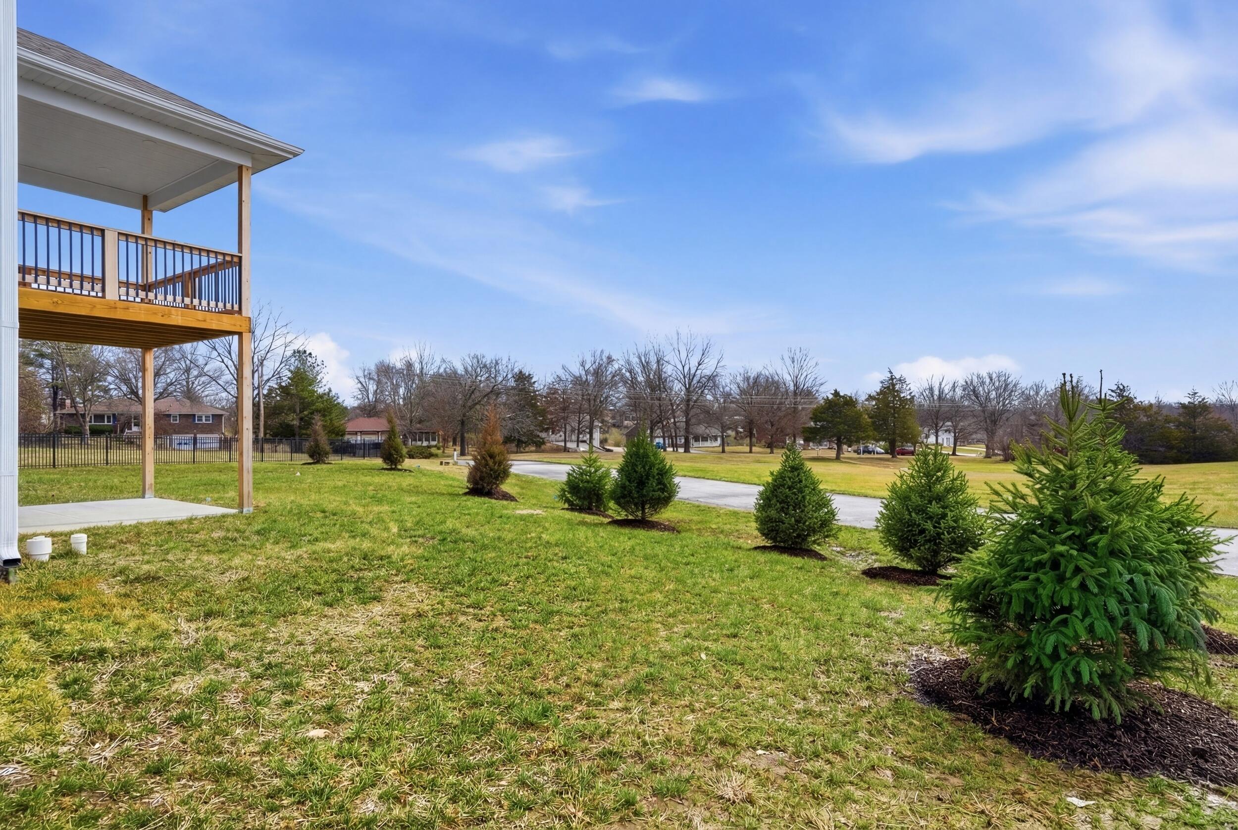 5916 HUNTINGTON CT