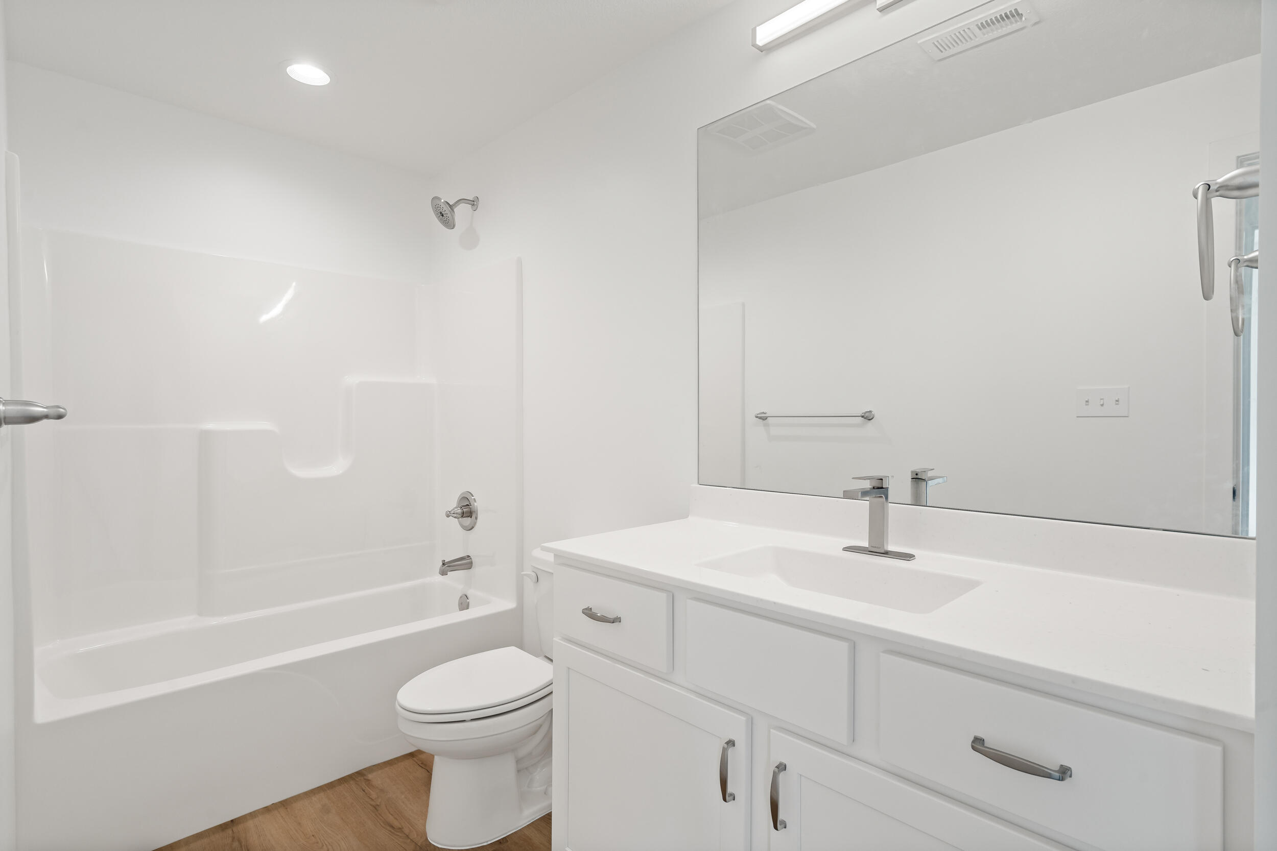 5916 HUNTINGTON CT