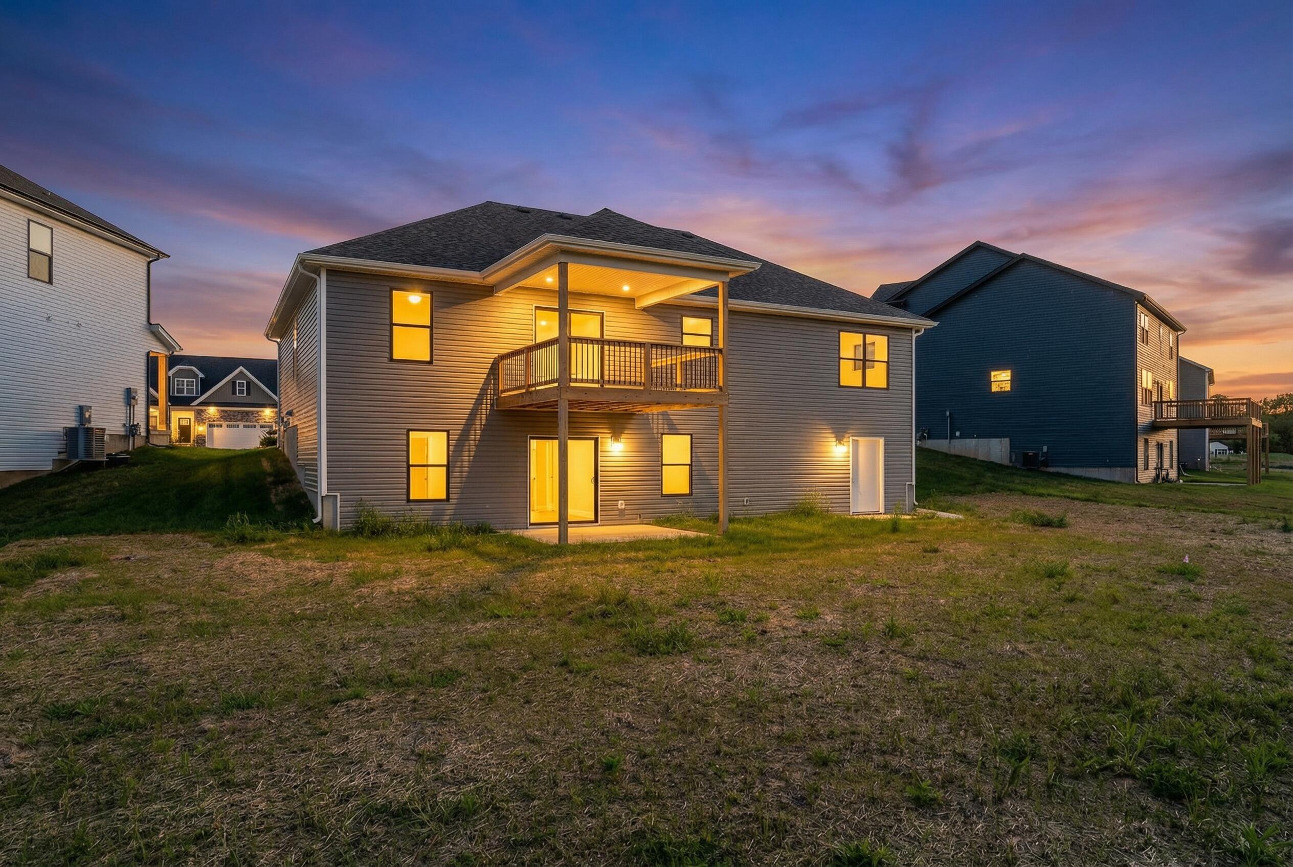 5916 HUNTINGTON CT