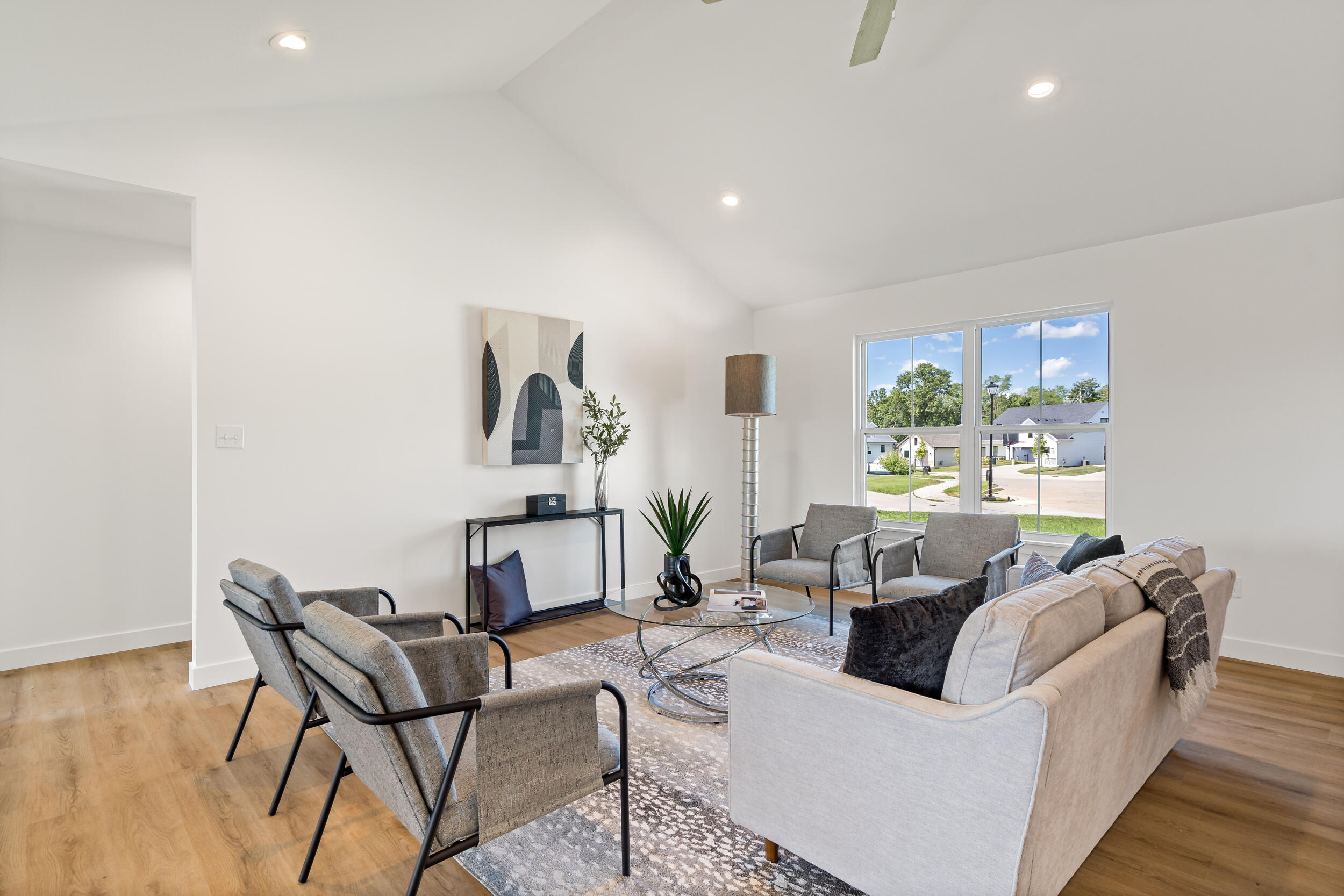 5916 HUNTINGTON CT