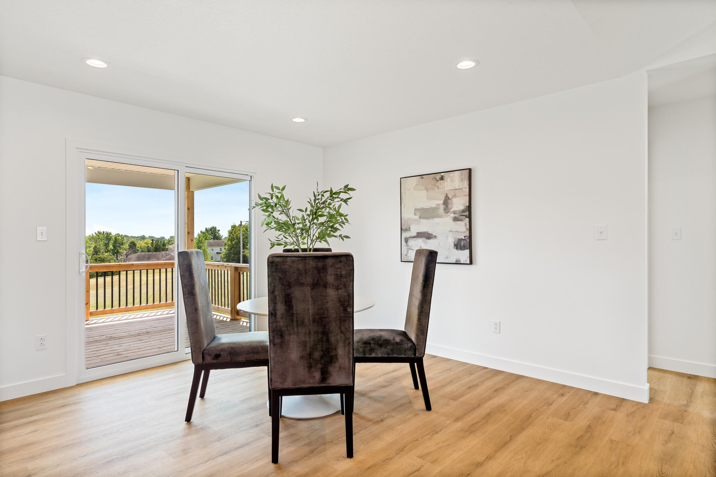 5916 HUNTINGTON CT