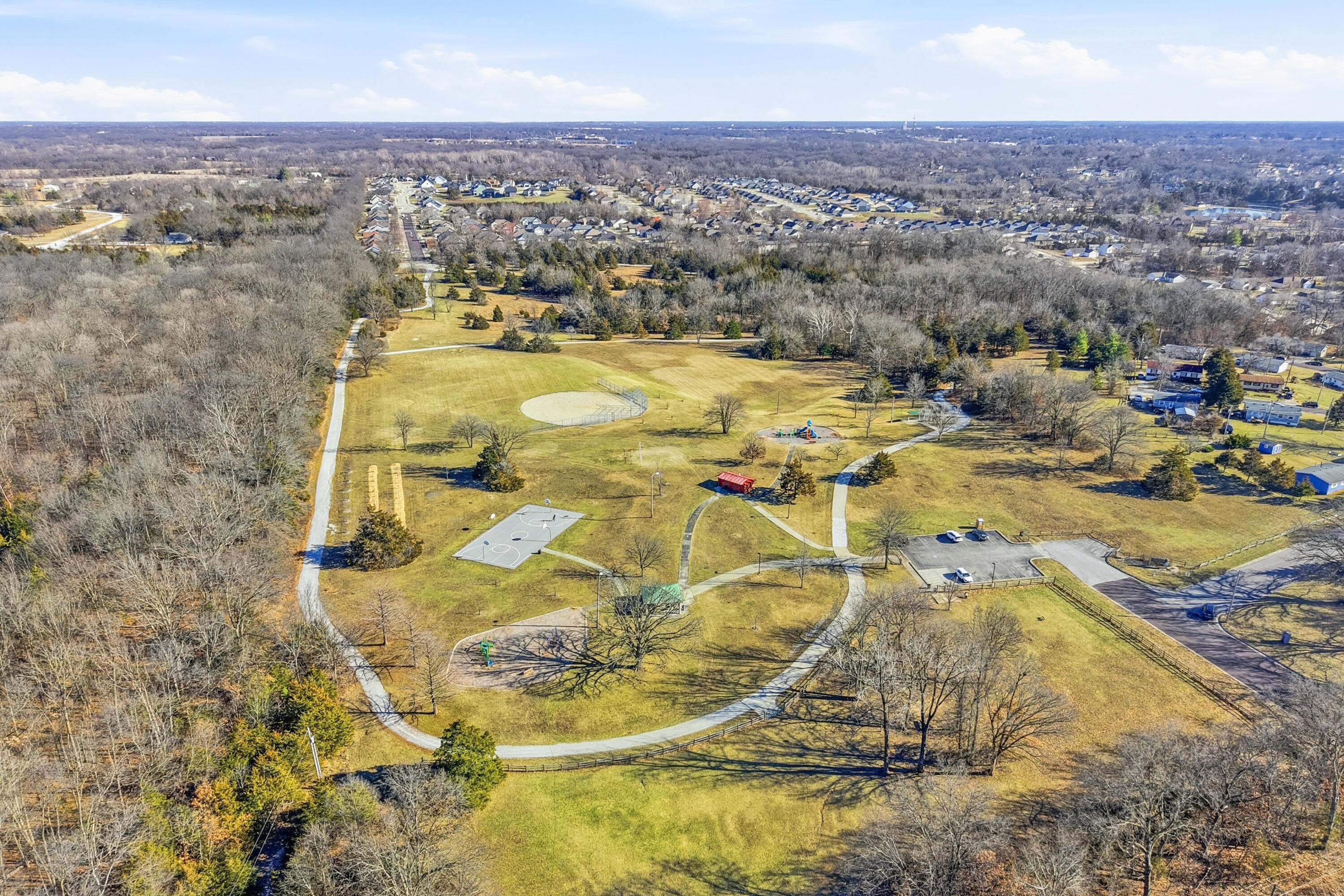 5916 HUNTINGTON CT