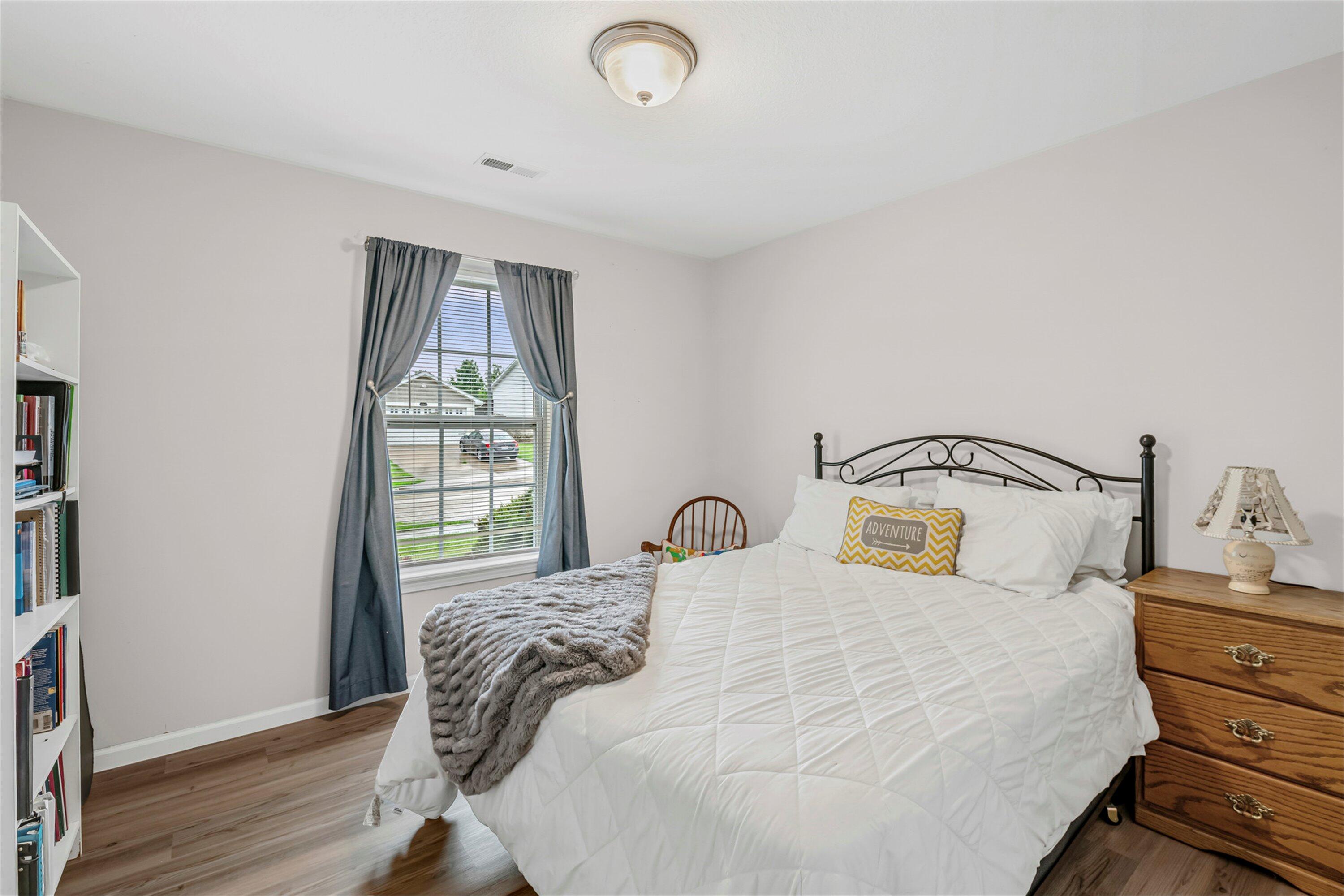 607 BEAR VALLEY CT