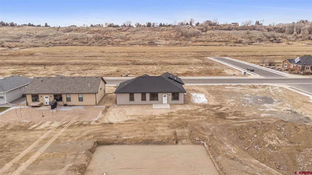 616 Alta Lakes Avenue