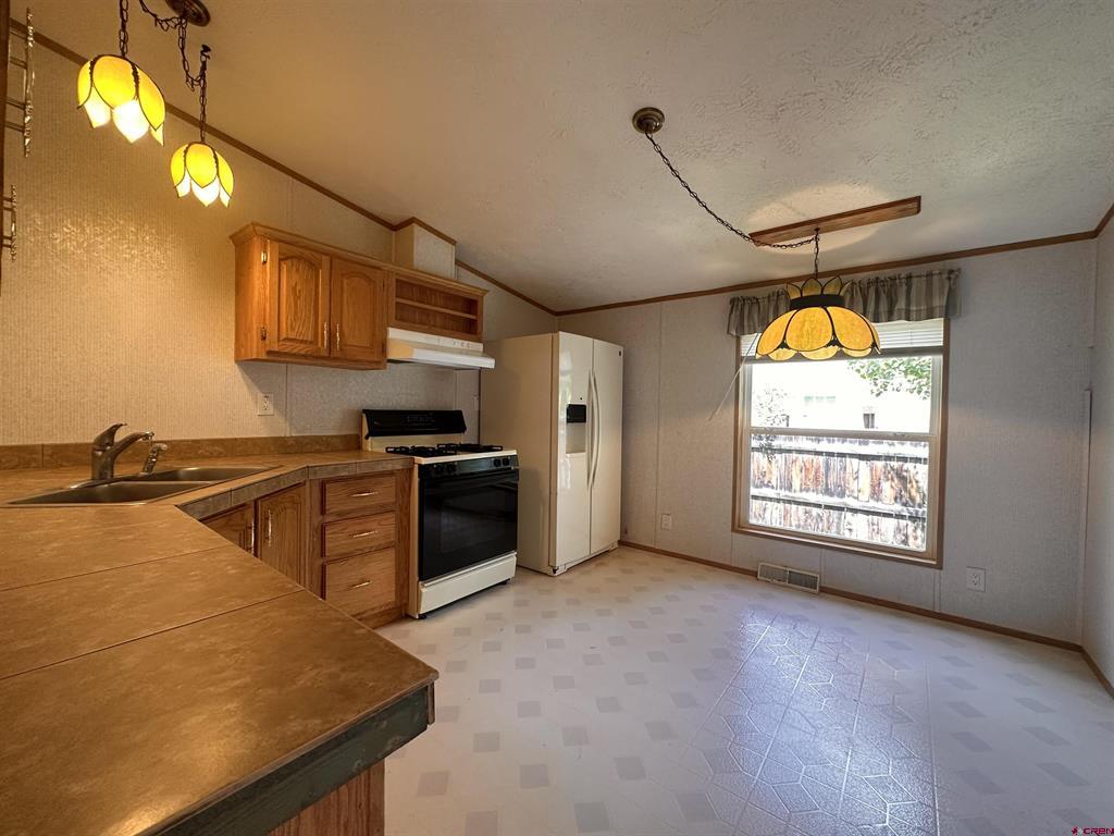 280 S Elizabeth Common