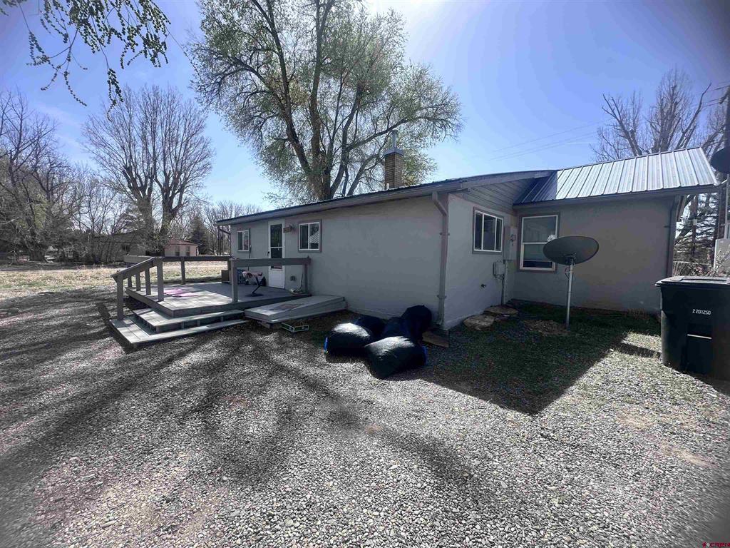 1145 E 5th