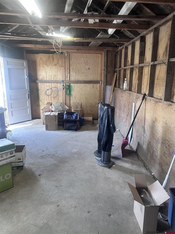 1145 E 5th