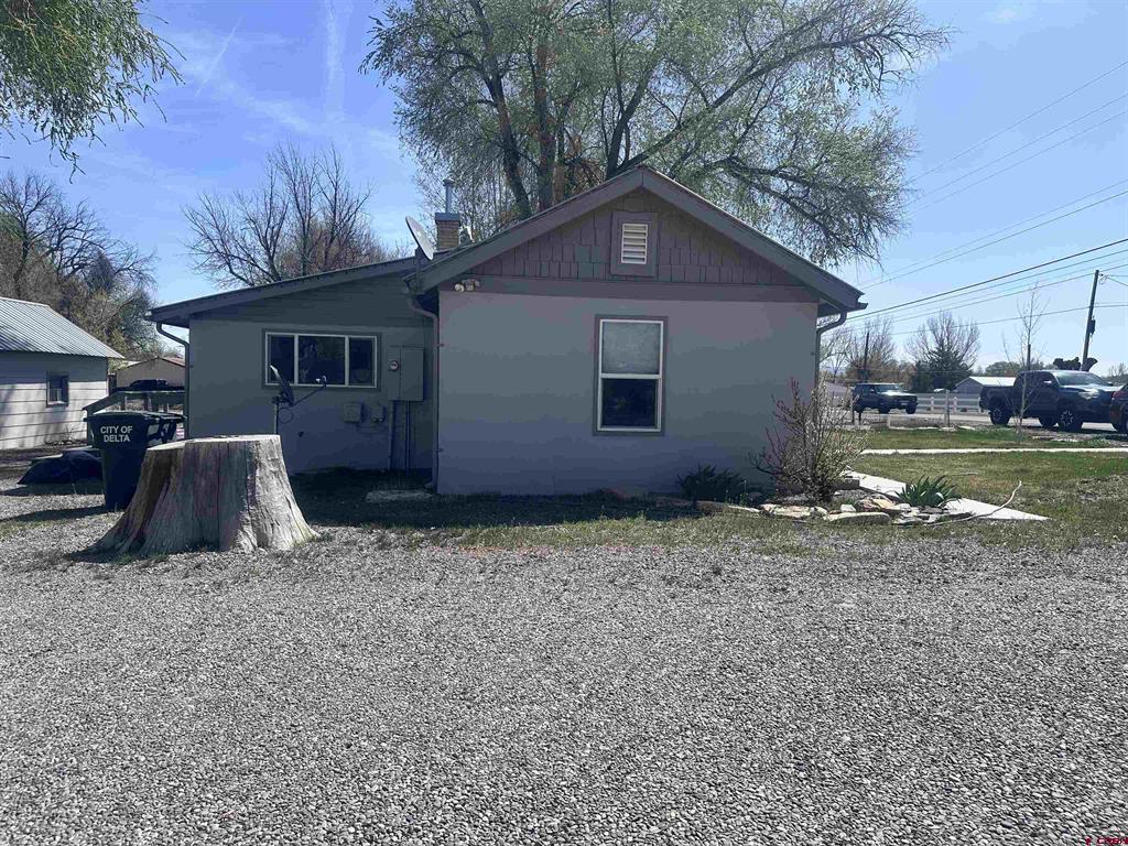 1145 E 5th