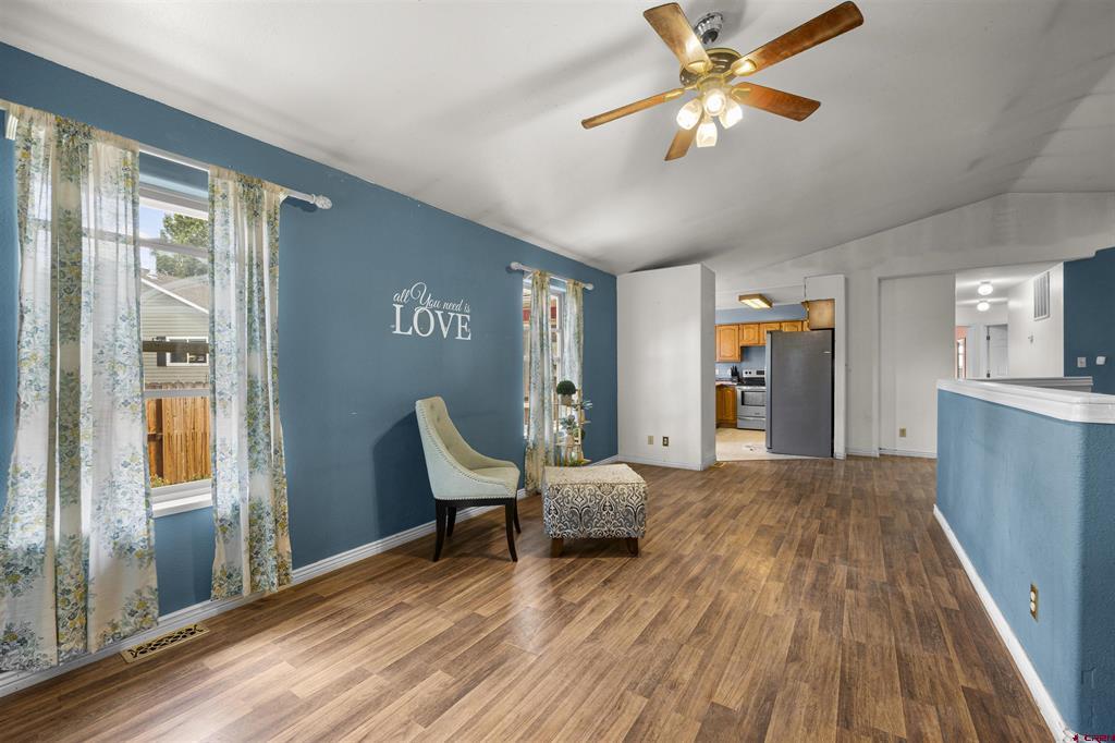 1220 Main Street