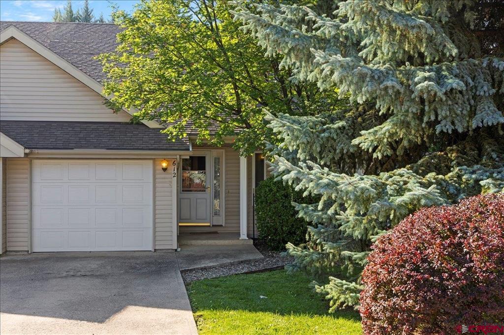 612 & 616 S 6th Street