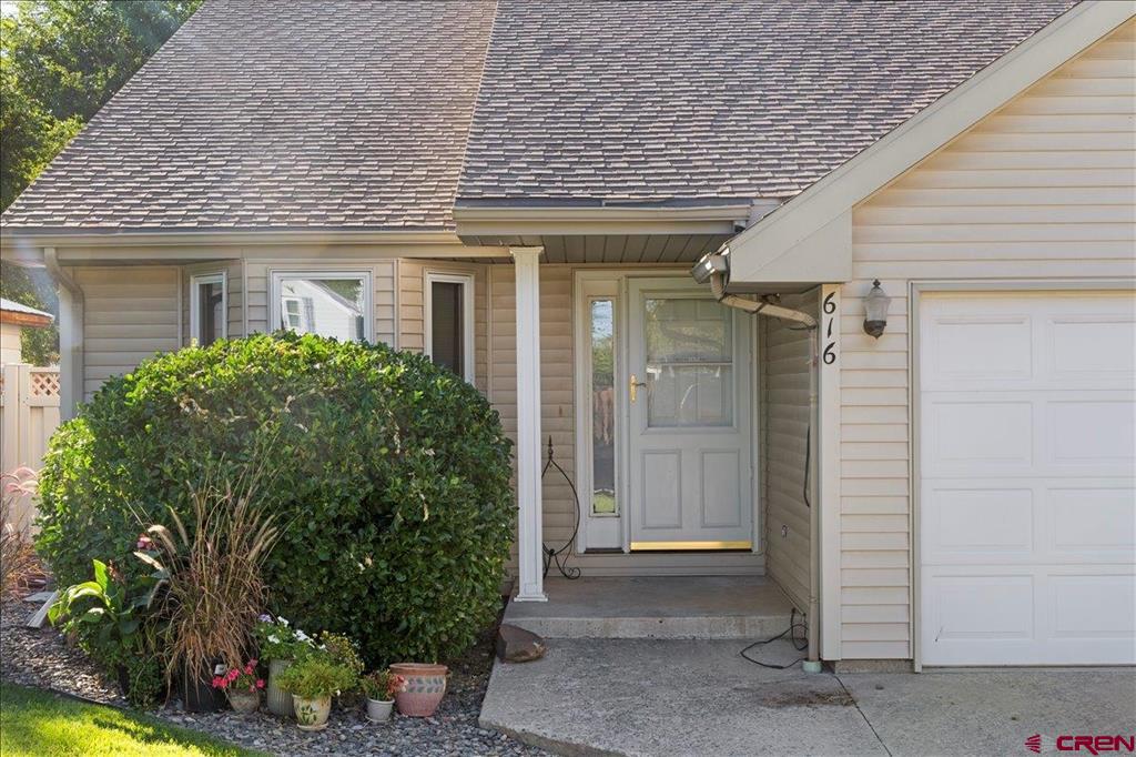 612 & 616 S 6th Street