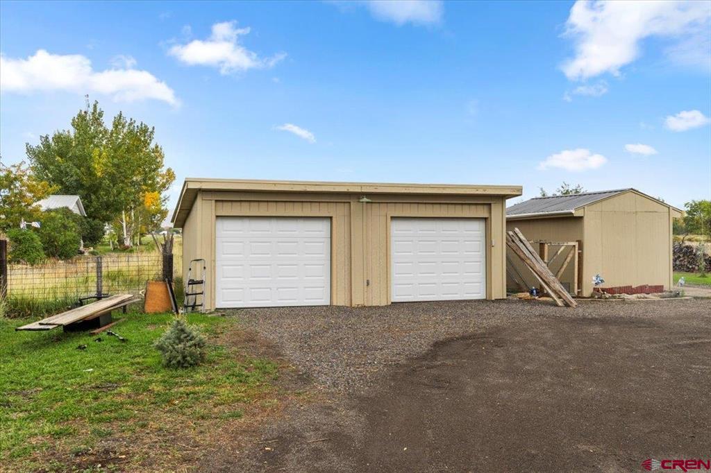 2410 6450 Road