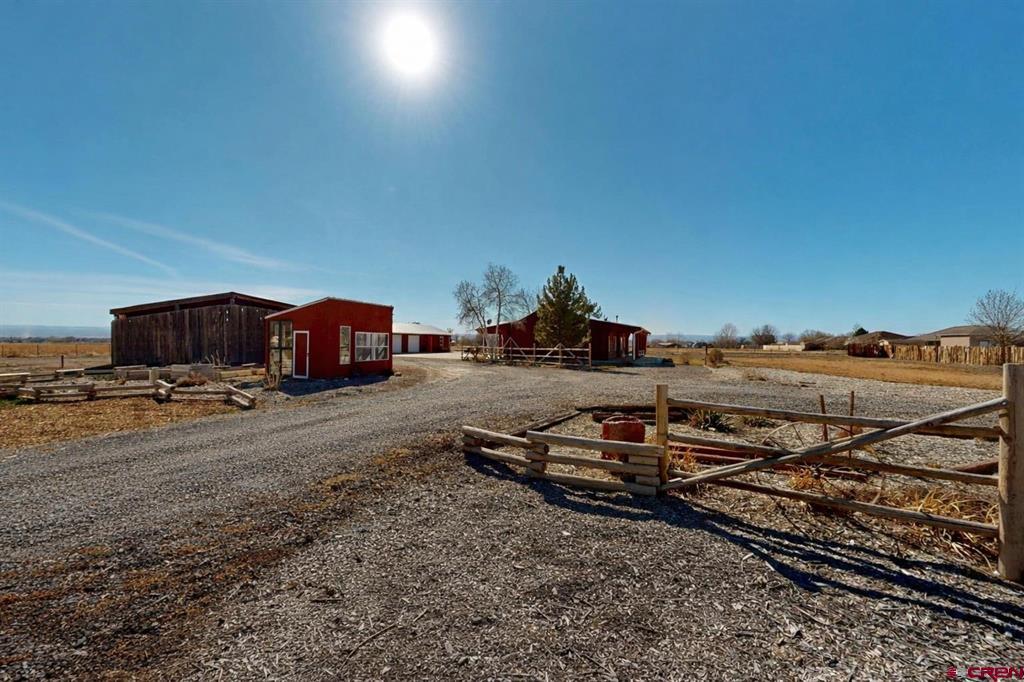 2083 Pioneer Road