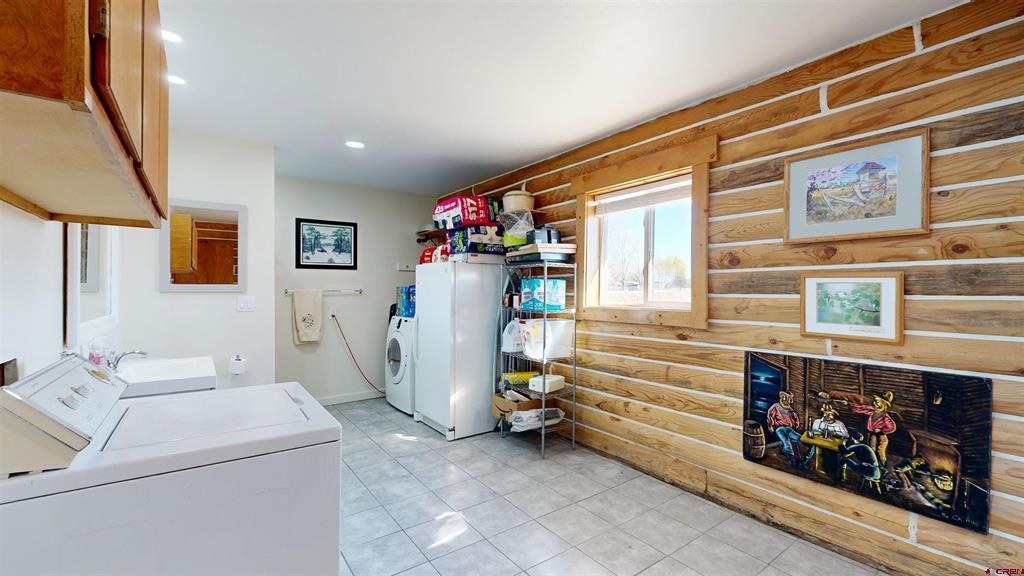 2083 Pioneer Road