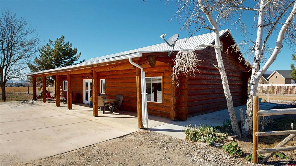 2083 Pioneer Road