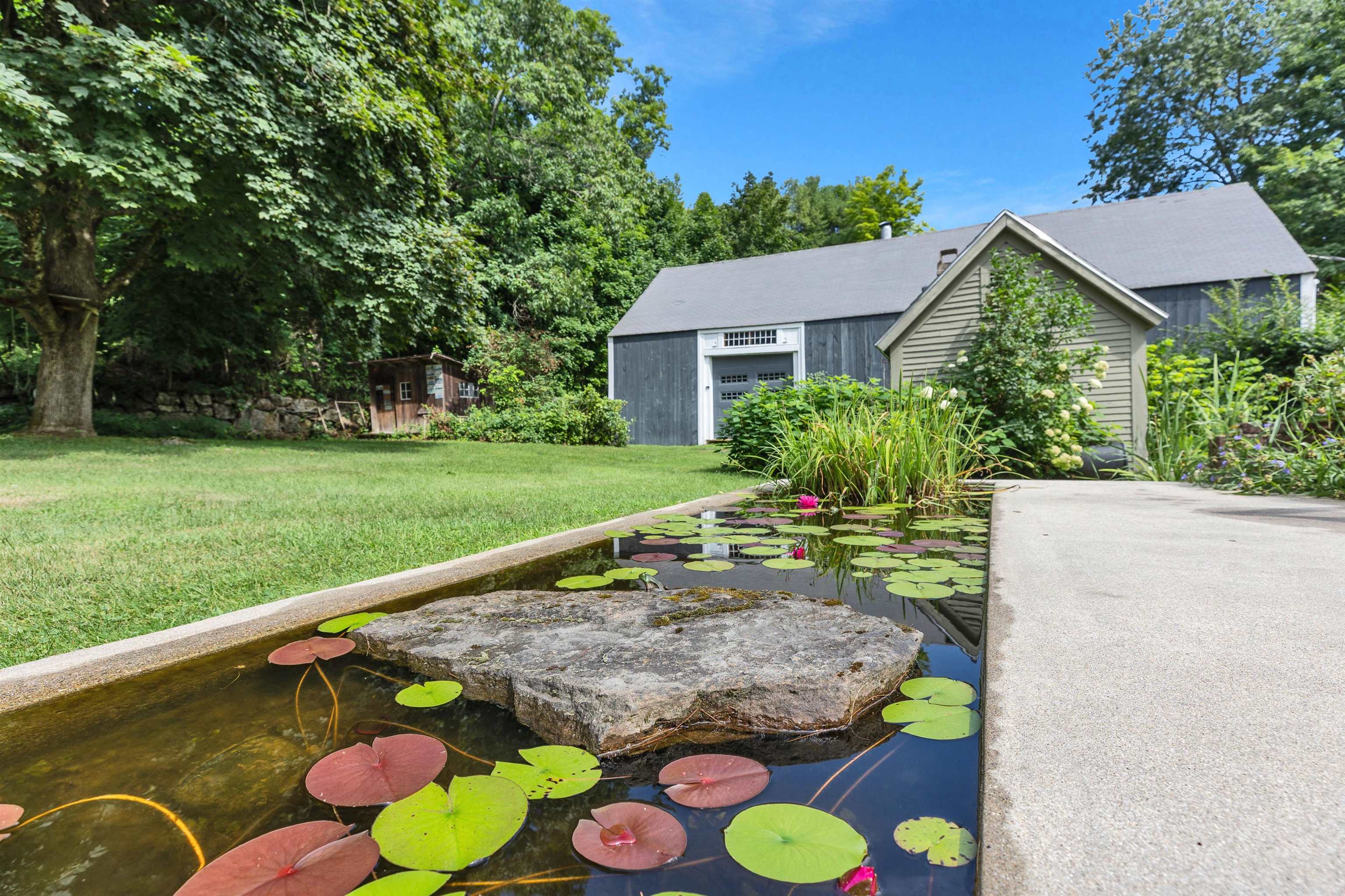 119 Middle Road