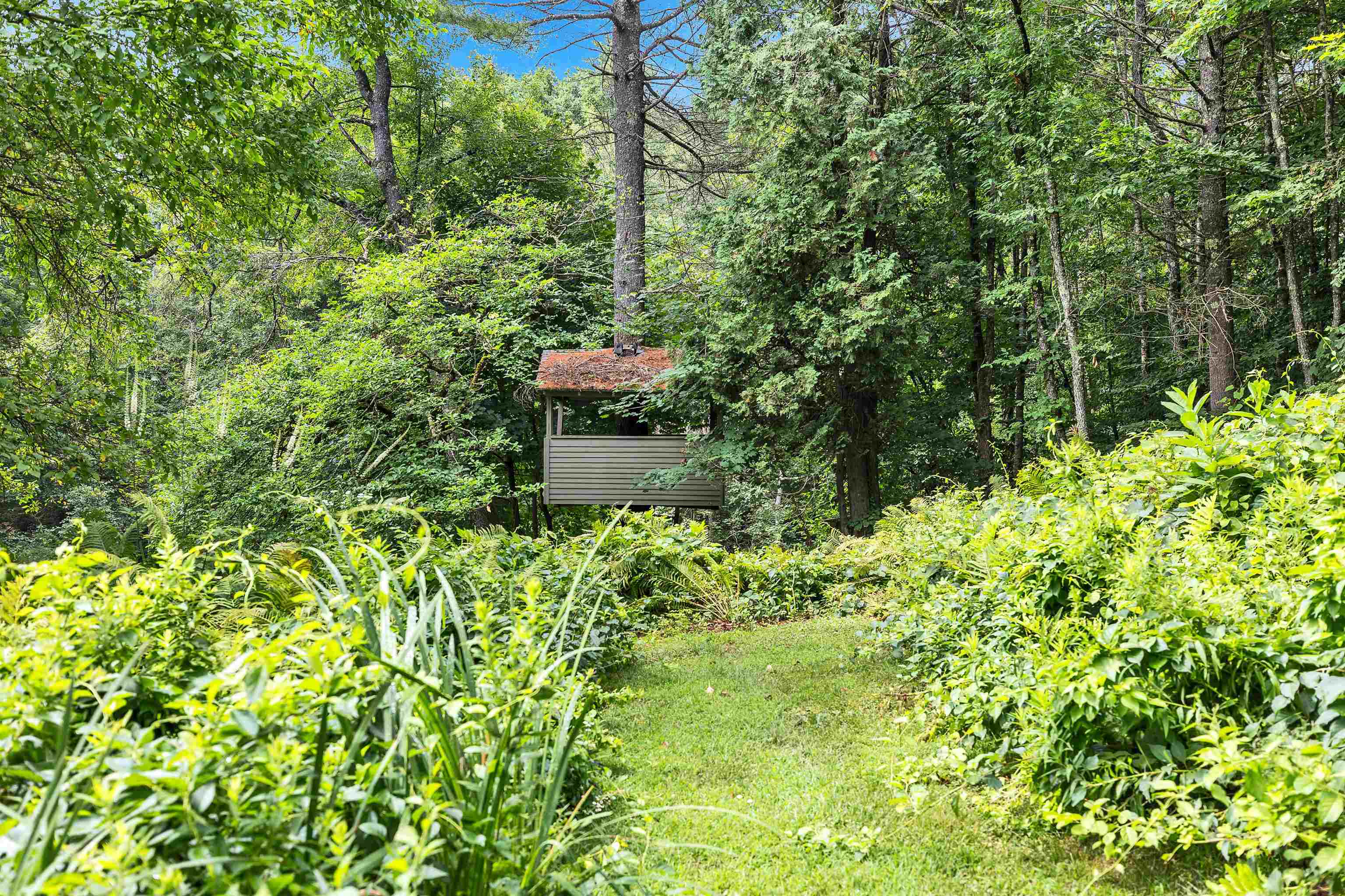 119 Middle Road