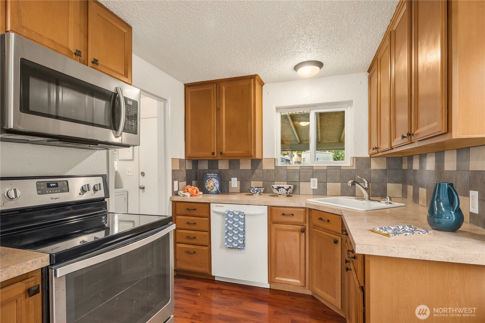 12853 Occidental Avenue S
