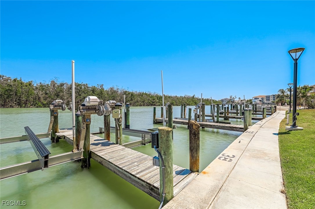 26235 Hickory BLVD 11A