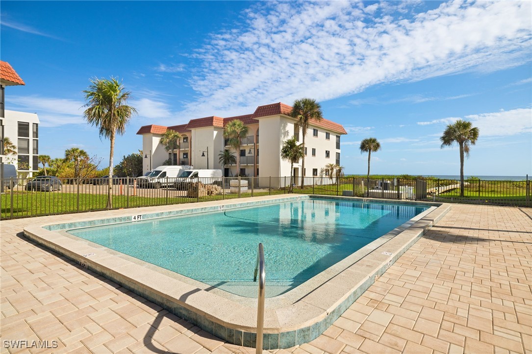 671 E Gulf DR 5B2