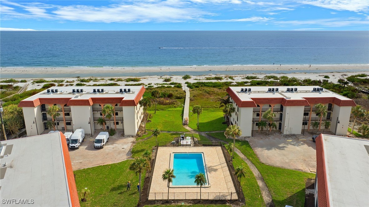 671 E Gulf DR 5B2