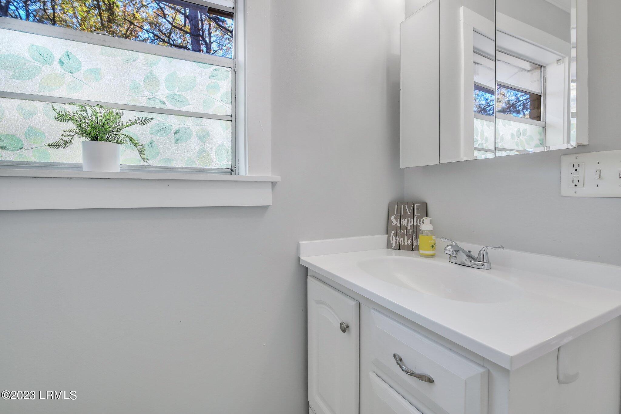 199 Bay Pines Road