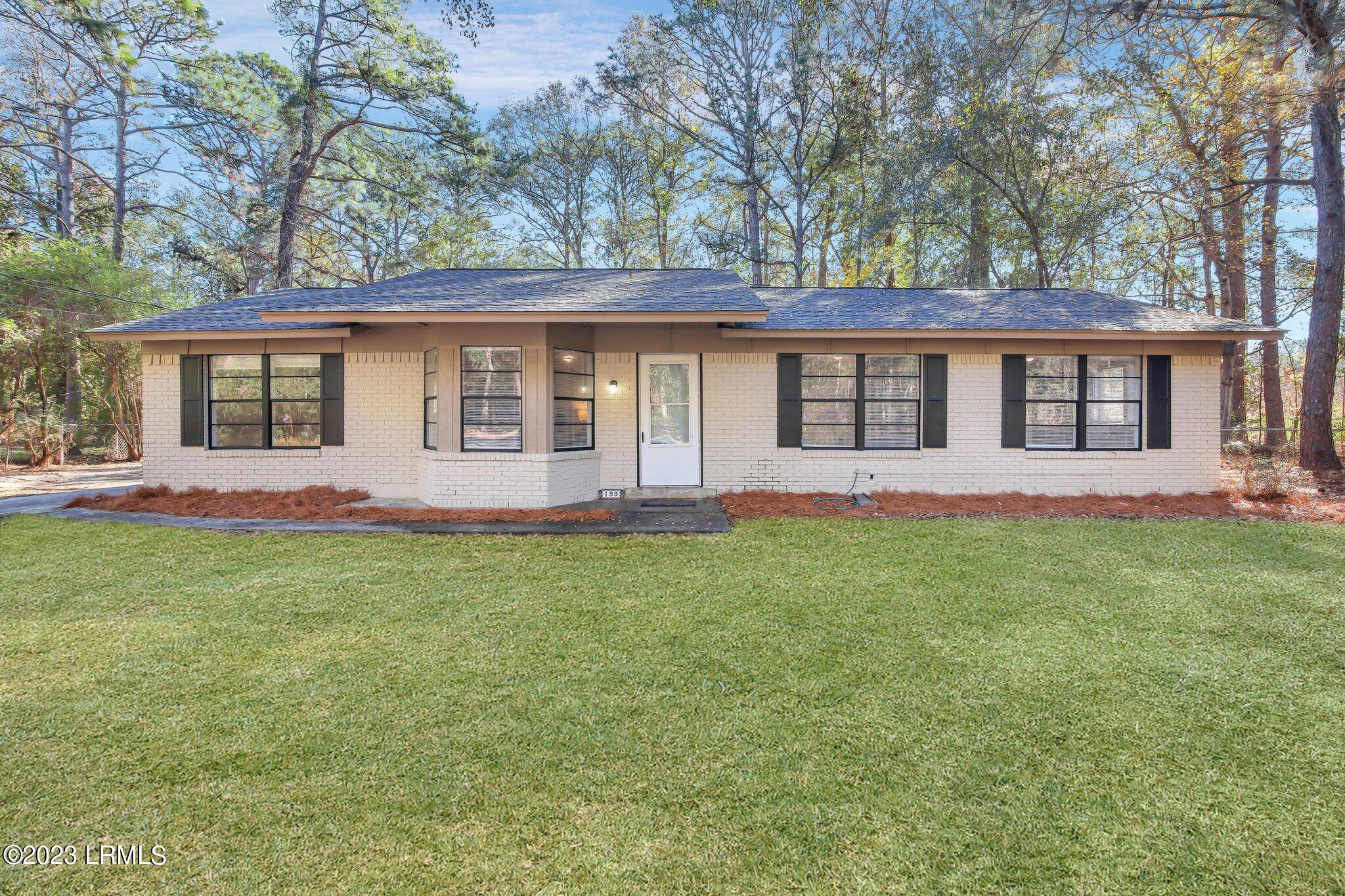 199 Bay Pines Road