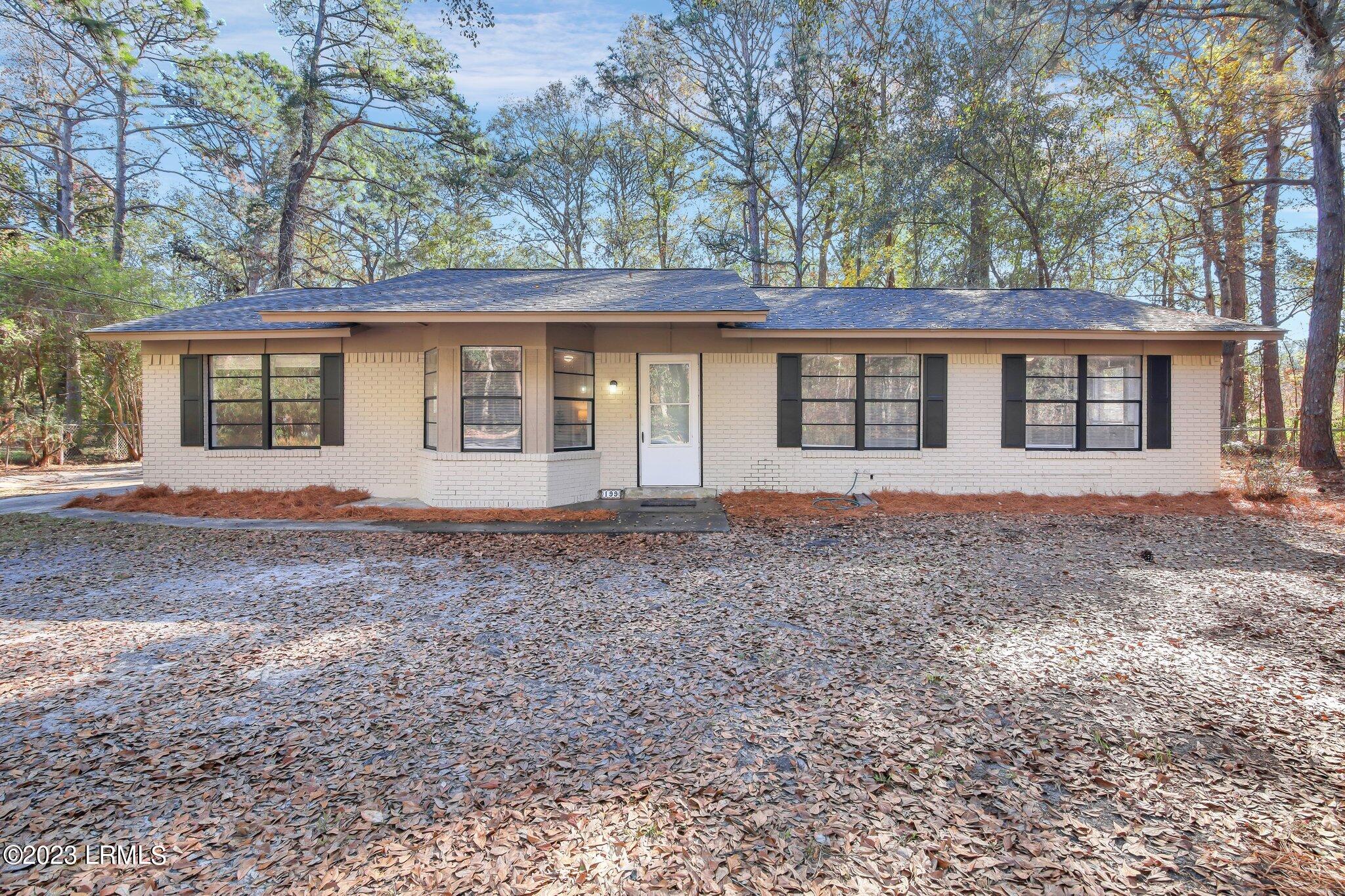 199 Bay Pines Road