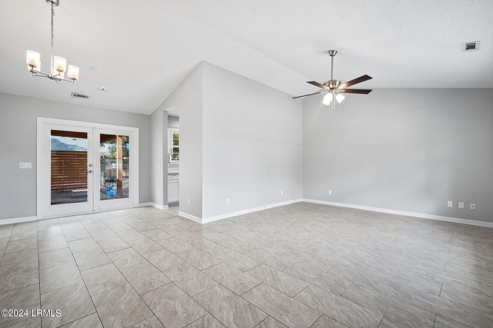 17 Irongate Drive