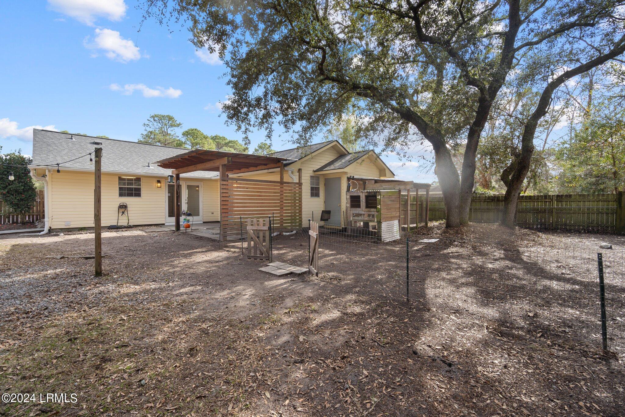 17 Irongate Drive