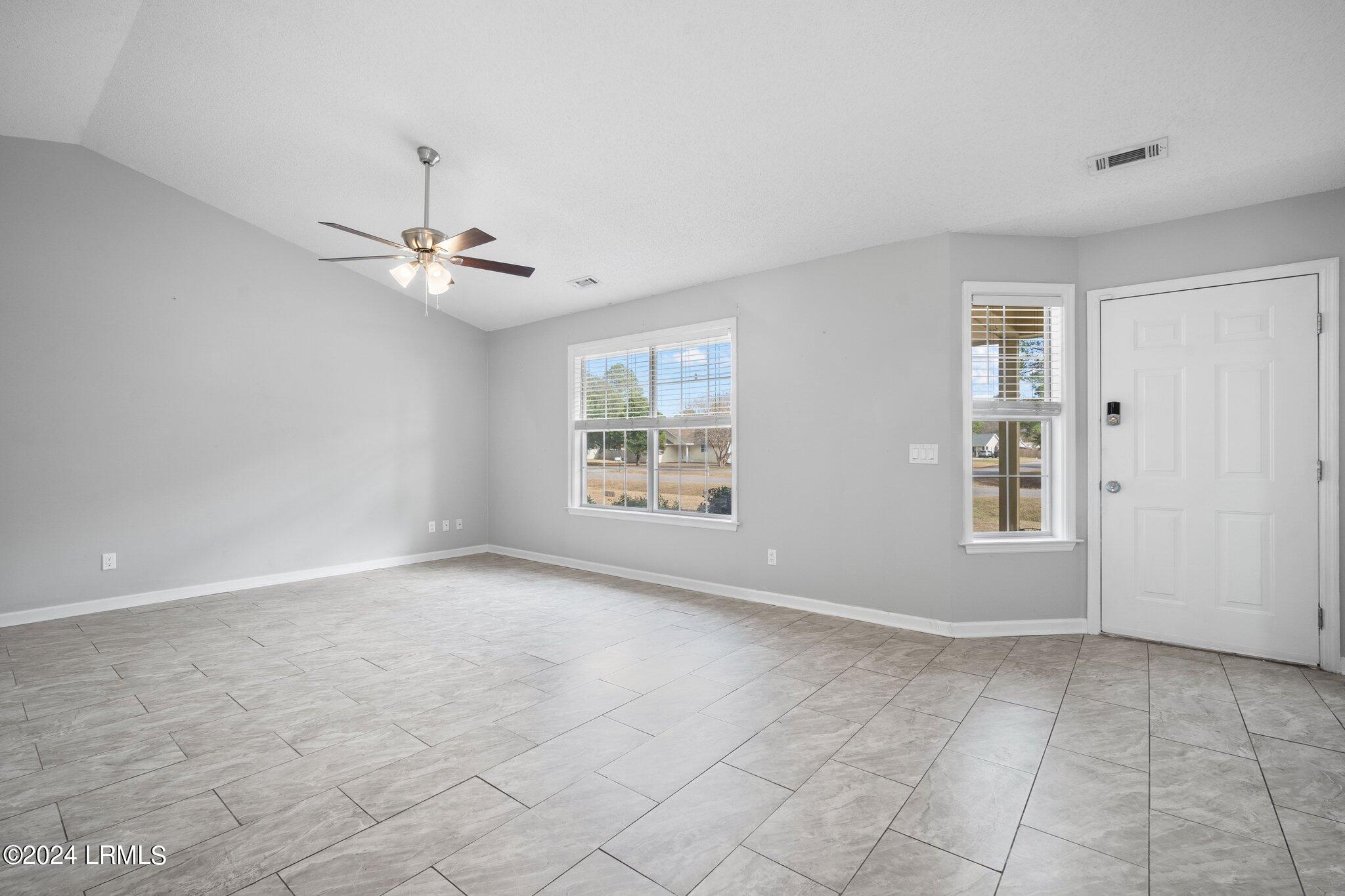17 Irongate Drive