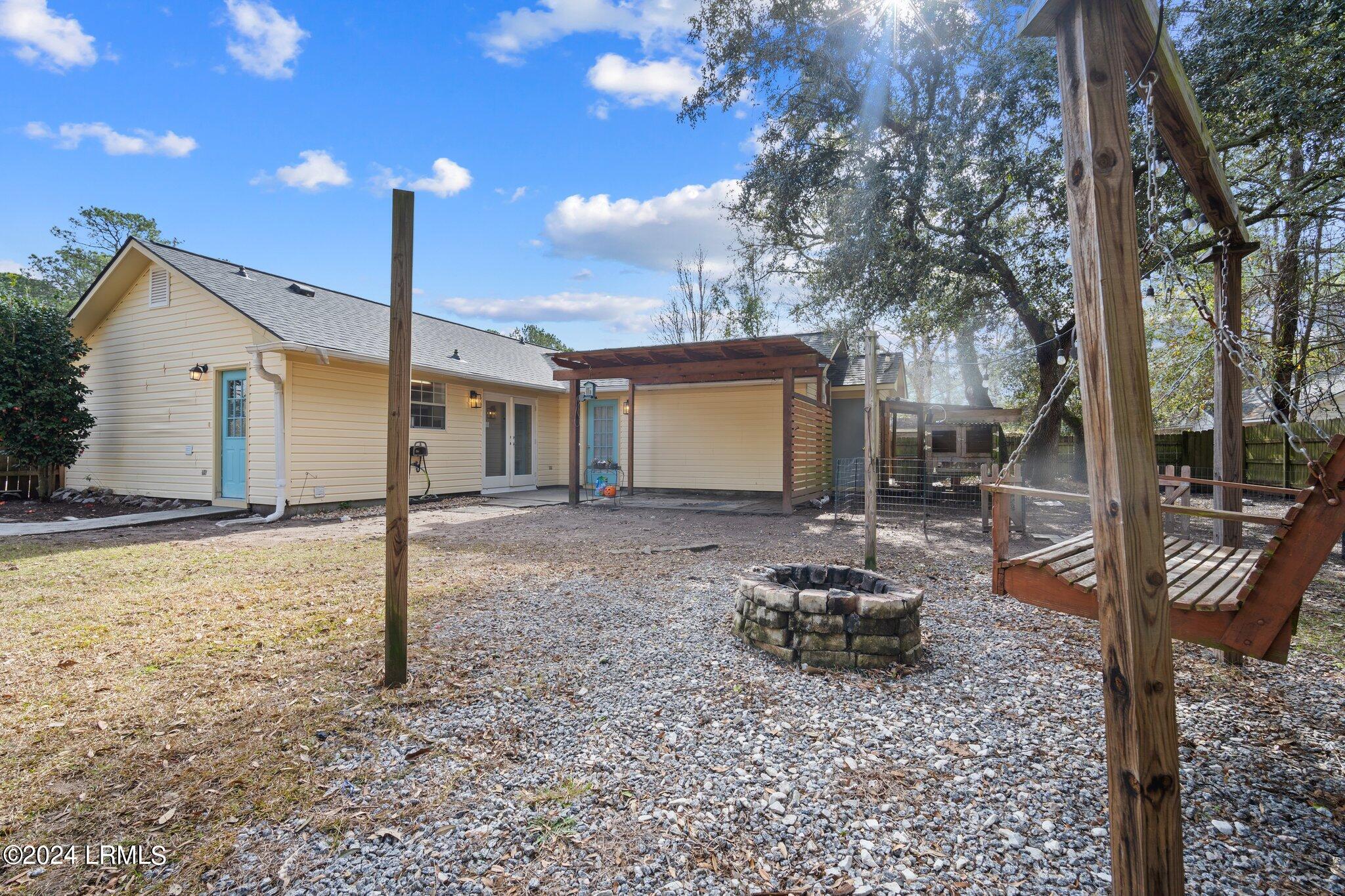 17 Irongate Drive