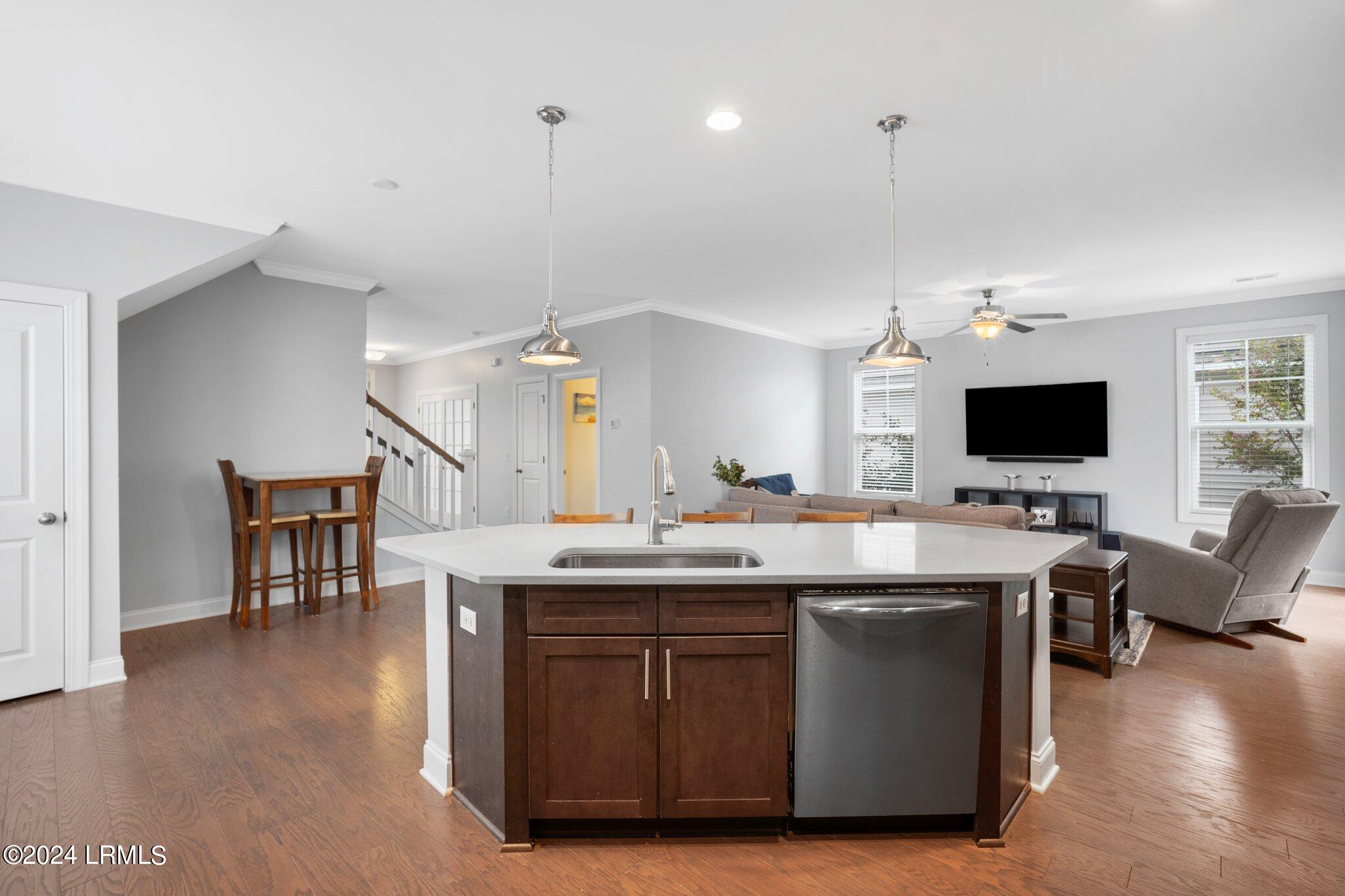 3867 Oyster Bluff Boulevard